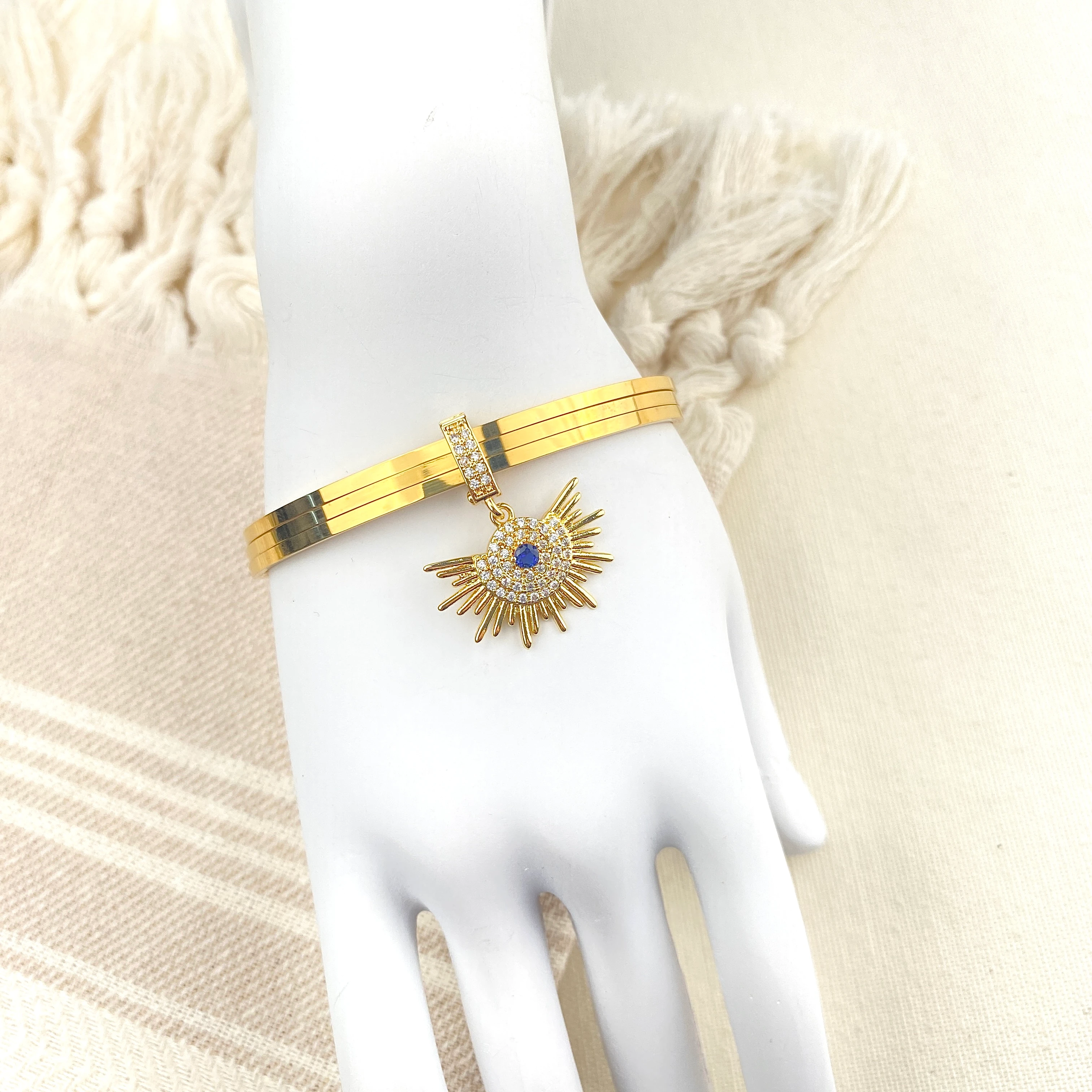 Çelik Ajda Bilezik Charmlı Ajda Bilezik 3lü Zirkon Taşlı Güneş Model