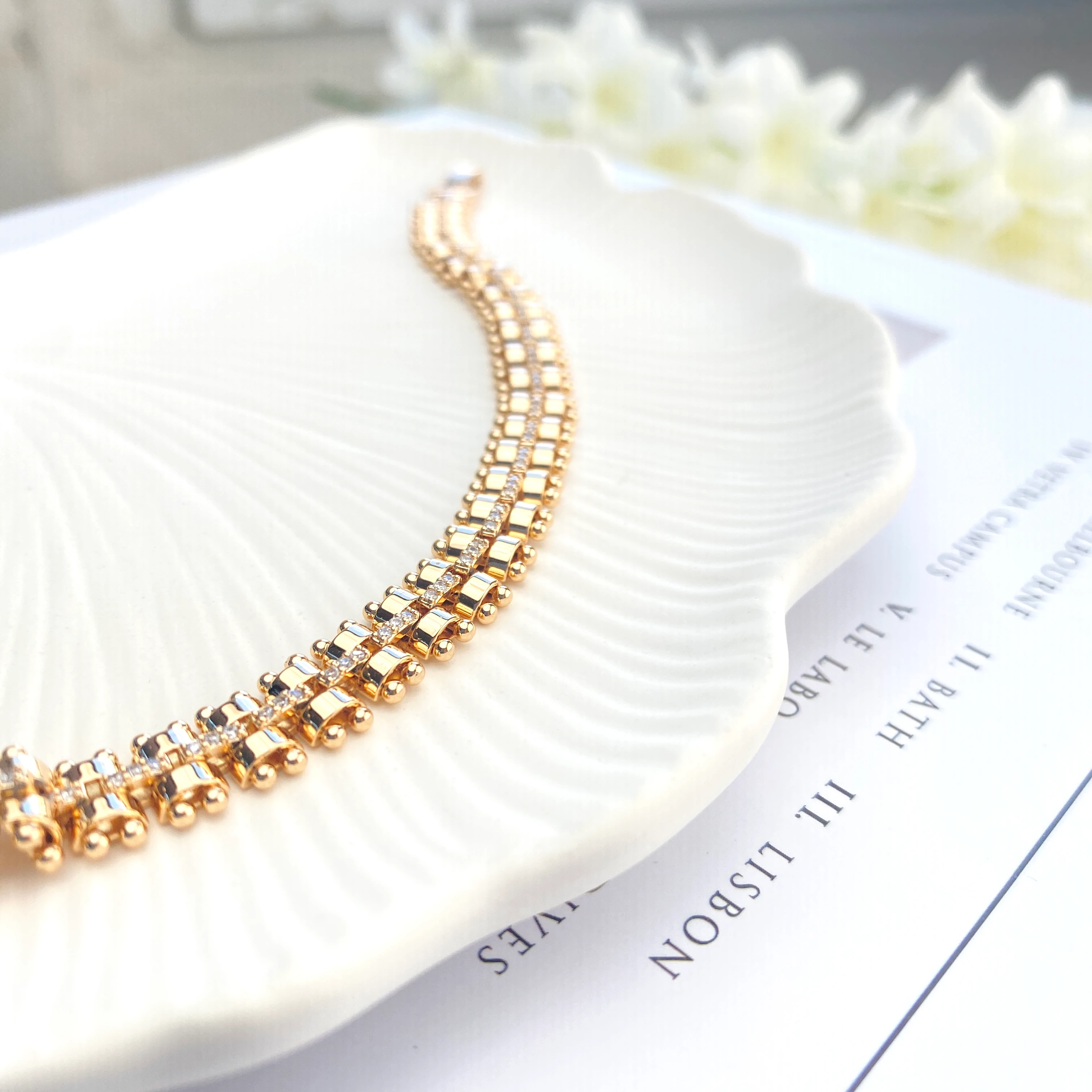 Kuyumcu Model Taşlı Bileklik Çelik Kararmaz Xuping Vip Seri Yüksek Kalite 19cm