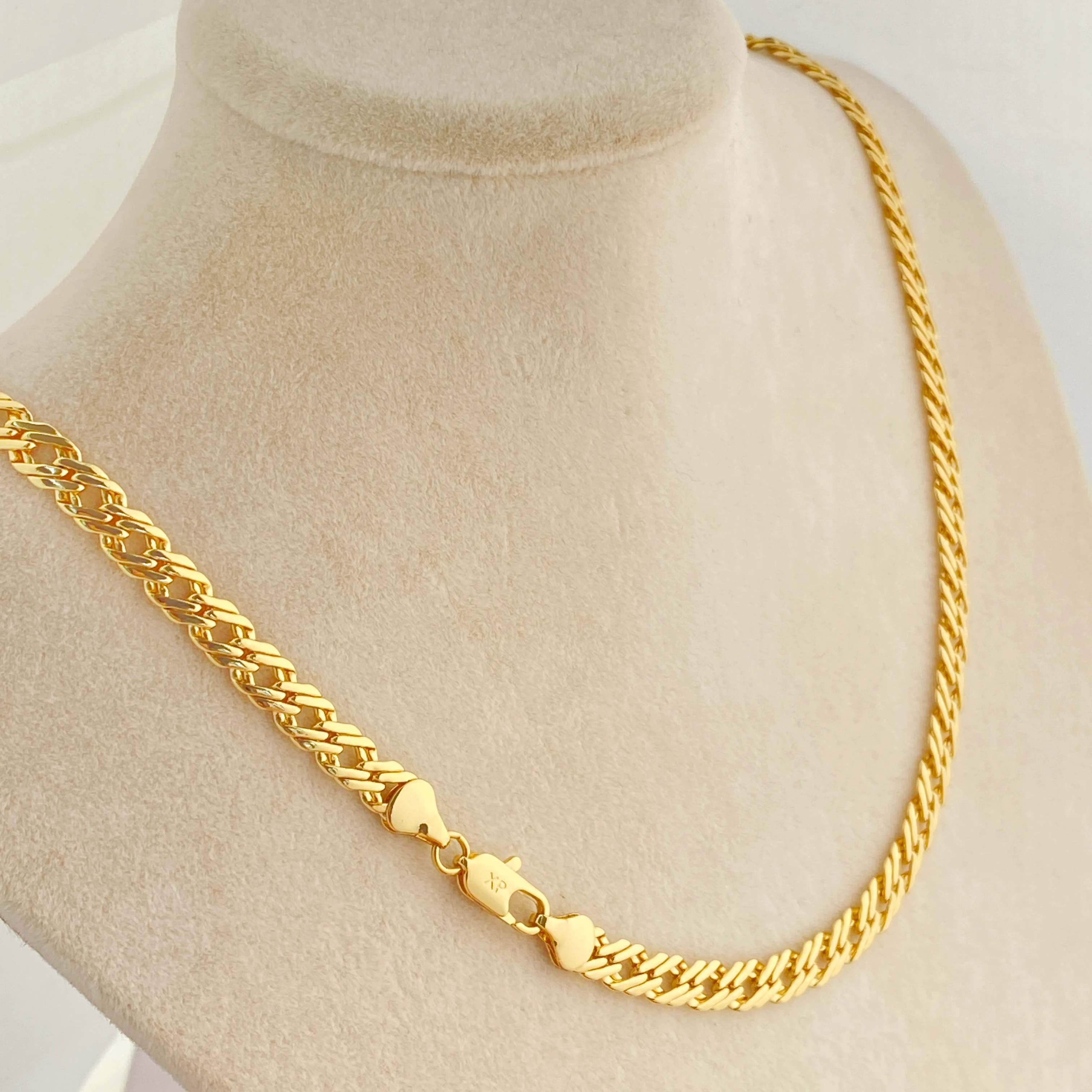 Kadın Zincir Kolye Vintage Kolye Kararmaz Xuping Vip Seri 14 Ayar Gold 60cm