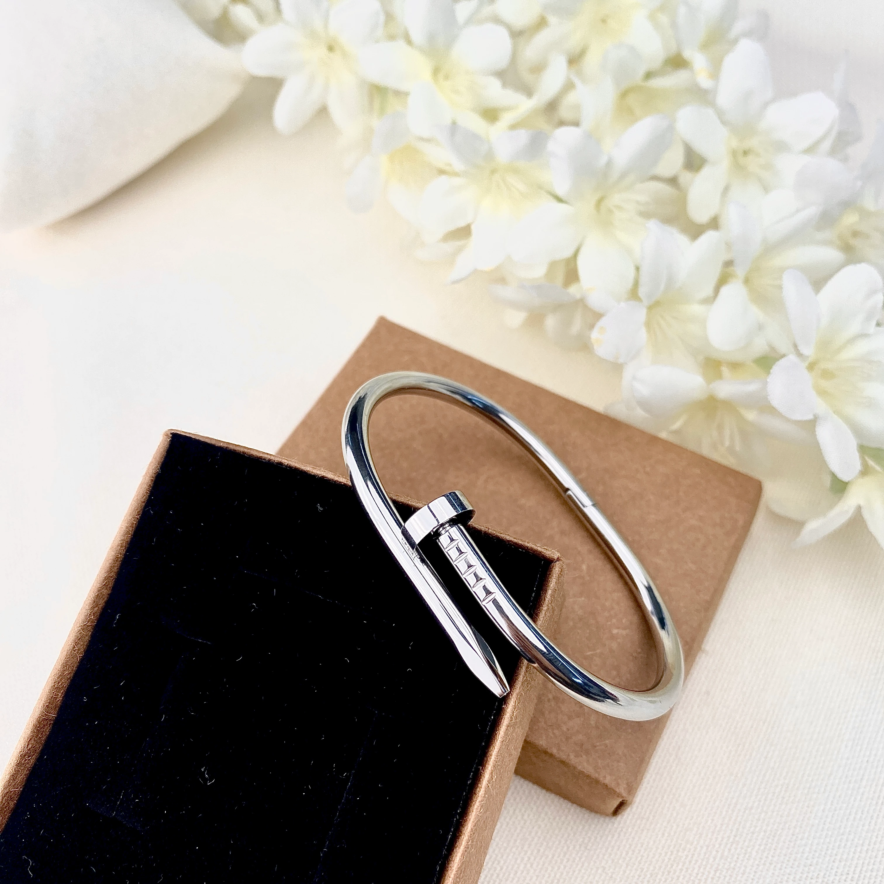 Çivi Bileklik Çelik Kelepçe Bileklik Kararmaz Çelik Silver