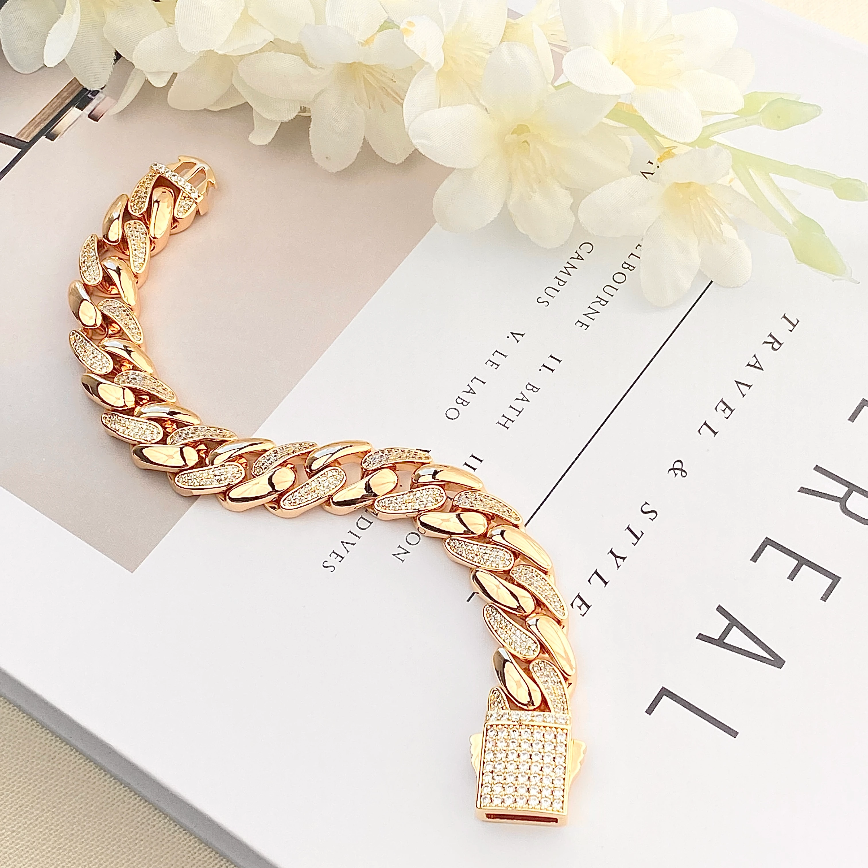 Gurmet Bileklik Tam Tur Zirkon Taşlı Kalın Zincir Çelik Kararmaz Xuping Rose 1,4cm