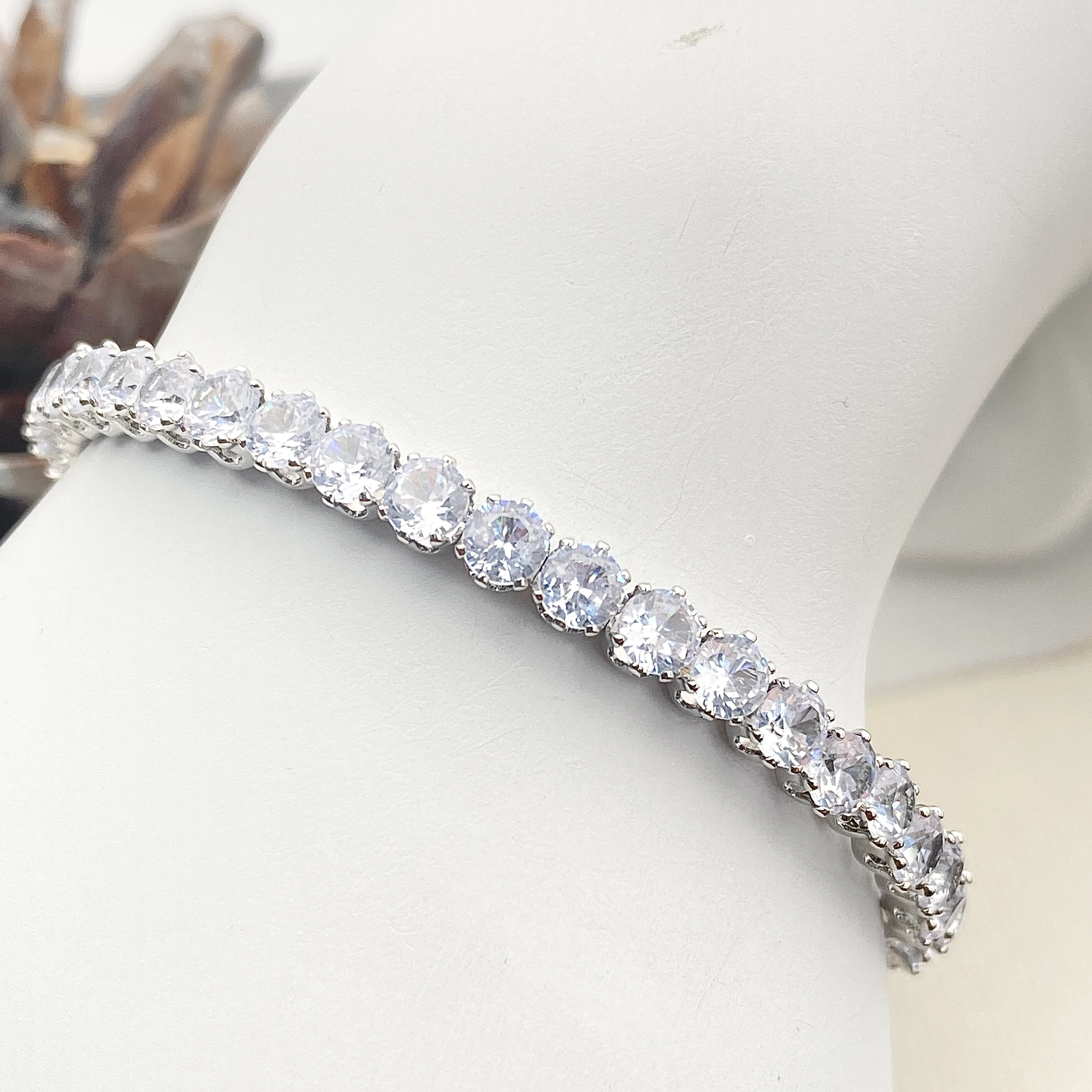 Kelepçe Bileklik Esnek İnce Suyolu Bileklik Silver 21cm