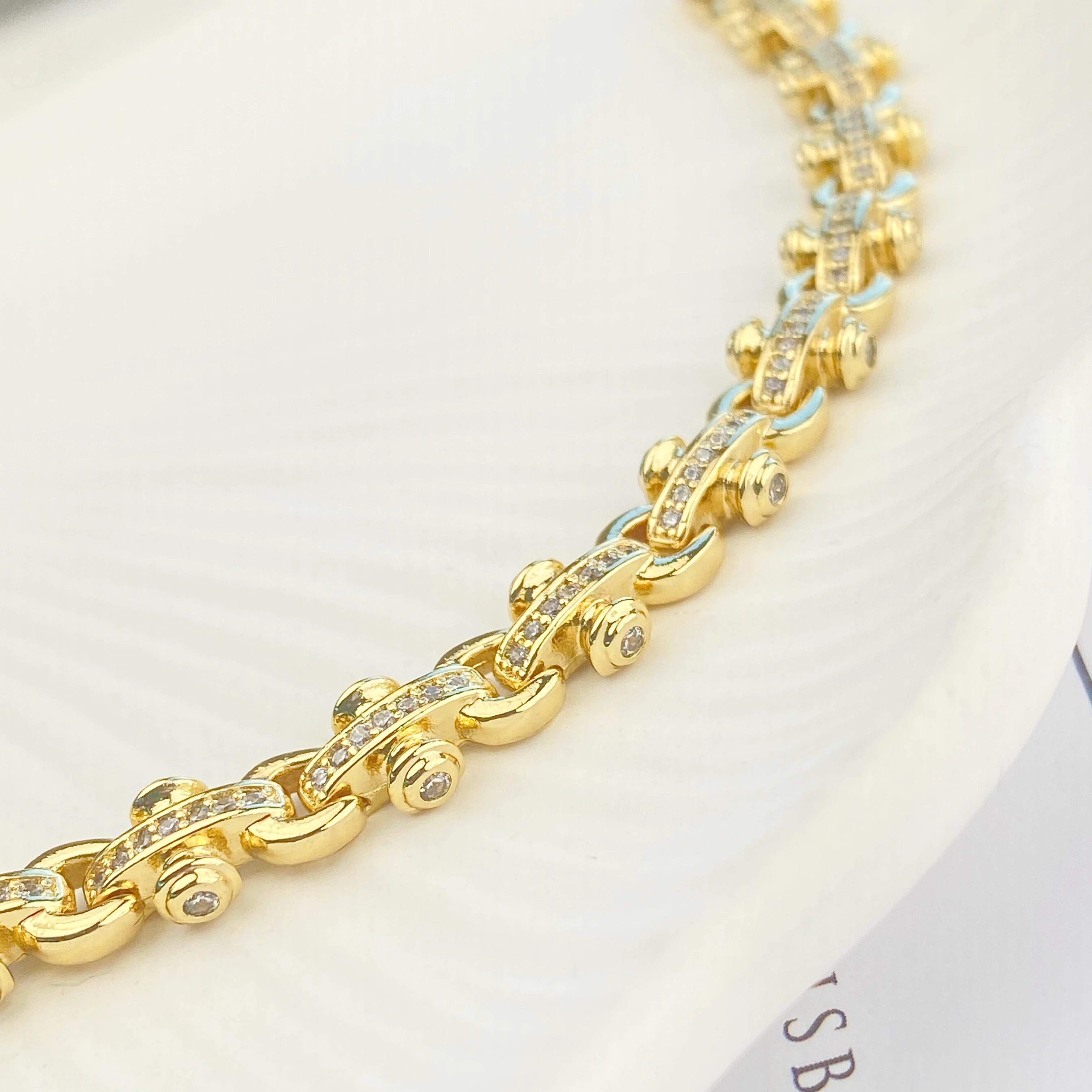 Kadın Bileklik T Model Bileklik Kararmaz Xuping Vip Seri 14 Ayar Gold 19cm