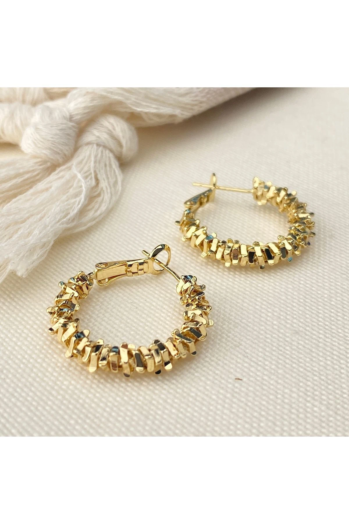 Kadın Küpe Küp Dorika Model Küpe