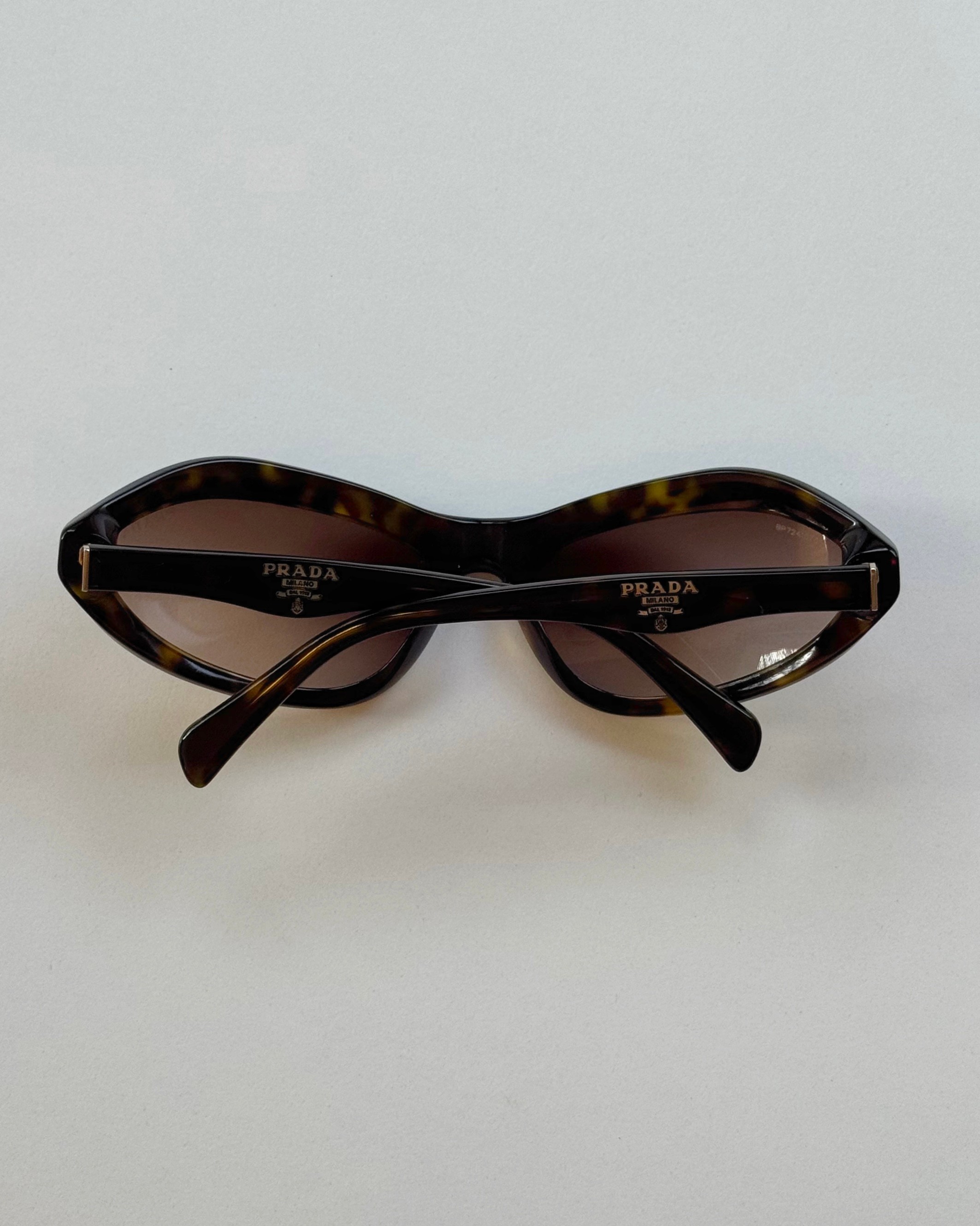 Prada Tortoise Vintage Güneş Gözlüğu