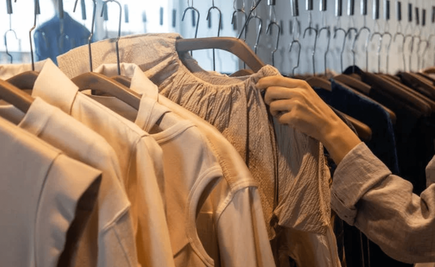 9 Helpful Tips for Successful Second-Hand Clothes Shopping