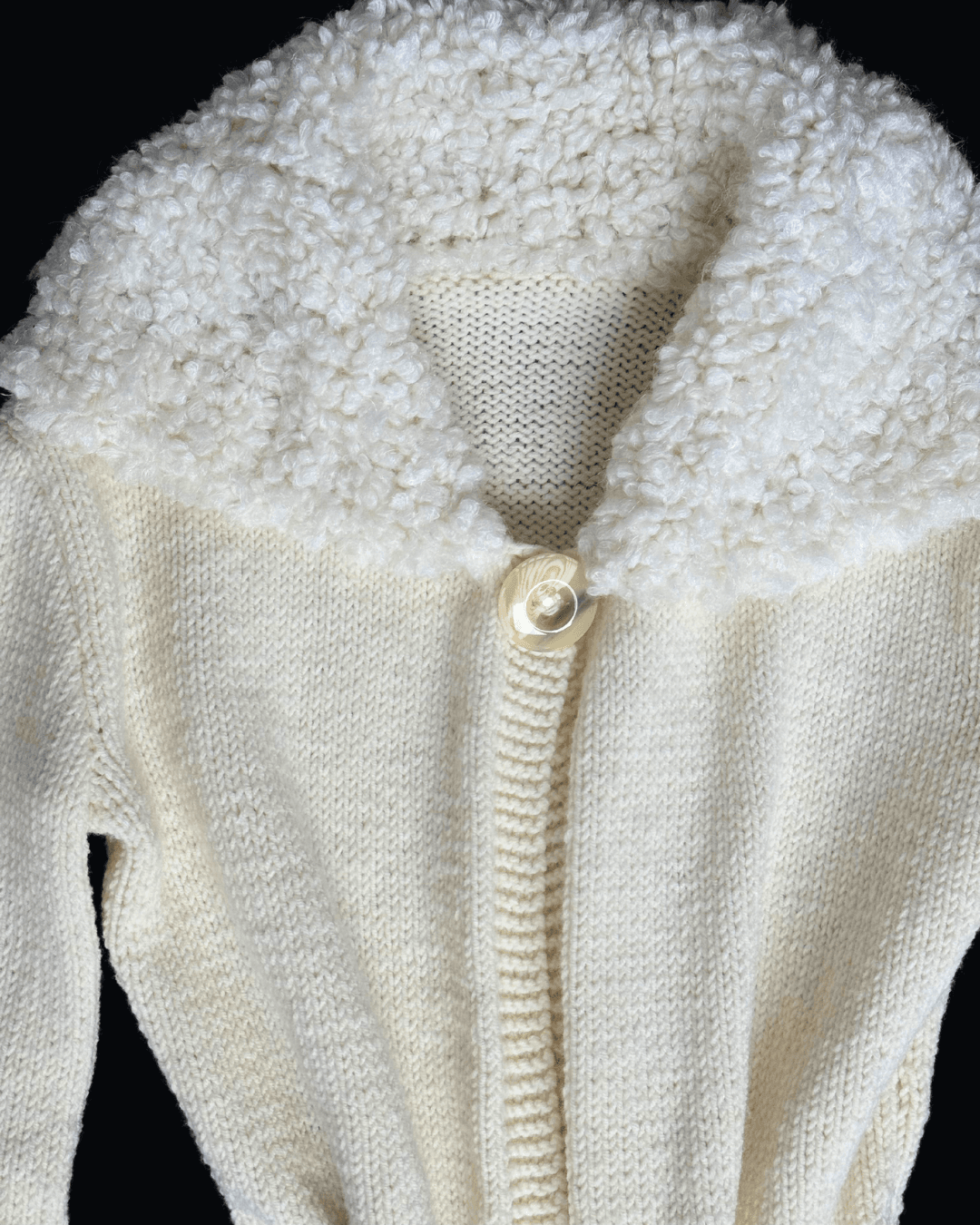 Collar Detailed Cream Cardigan