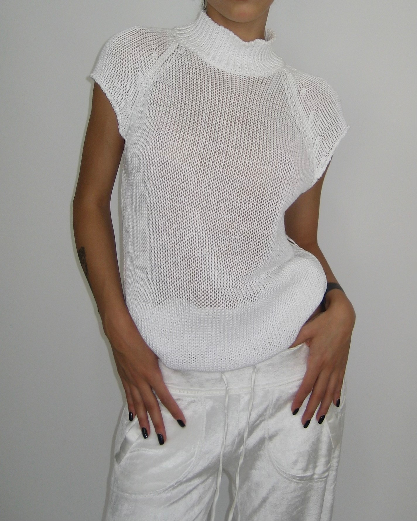 Back Detailed Half Sleeve Knitwear Sweater