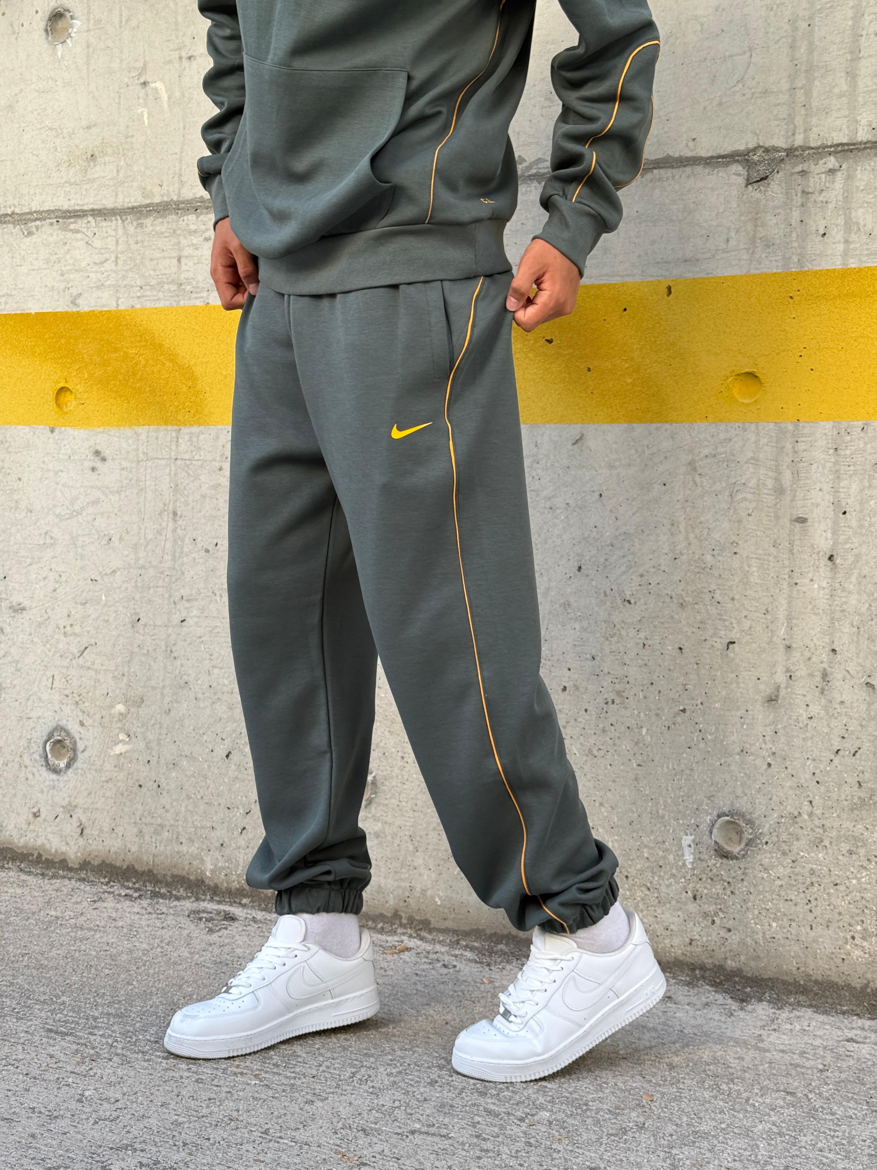 Nike x NOCTA Fleece Sweatpants l  N-1089 - Haki