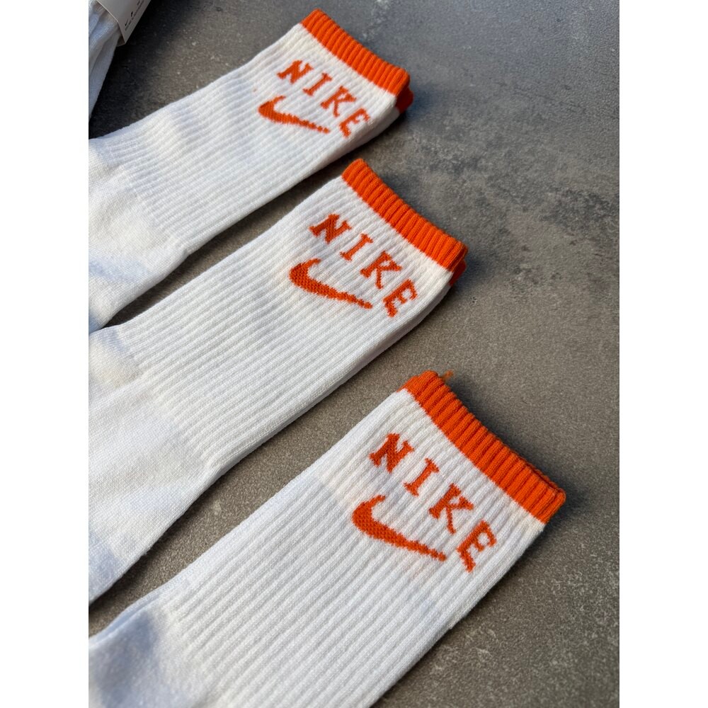 Nike  Everyday  Basic Uzun Çorap  l N-1037
