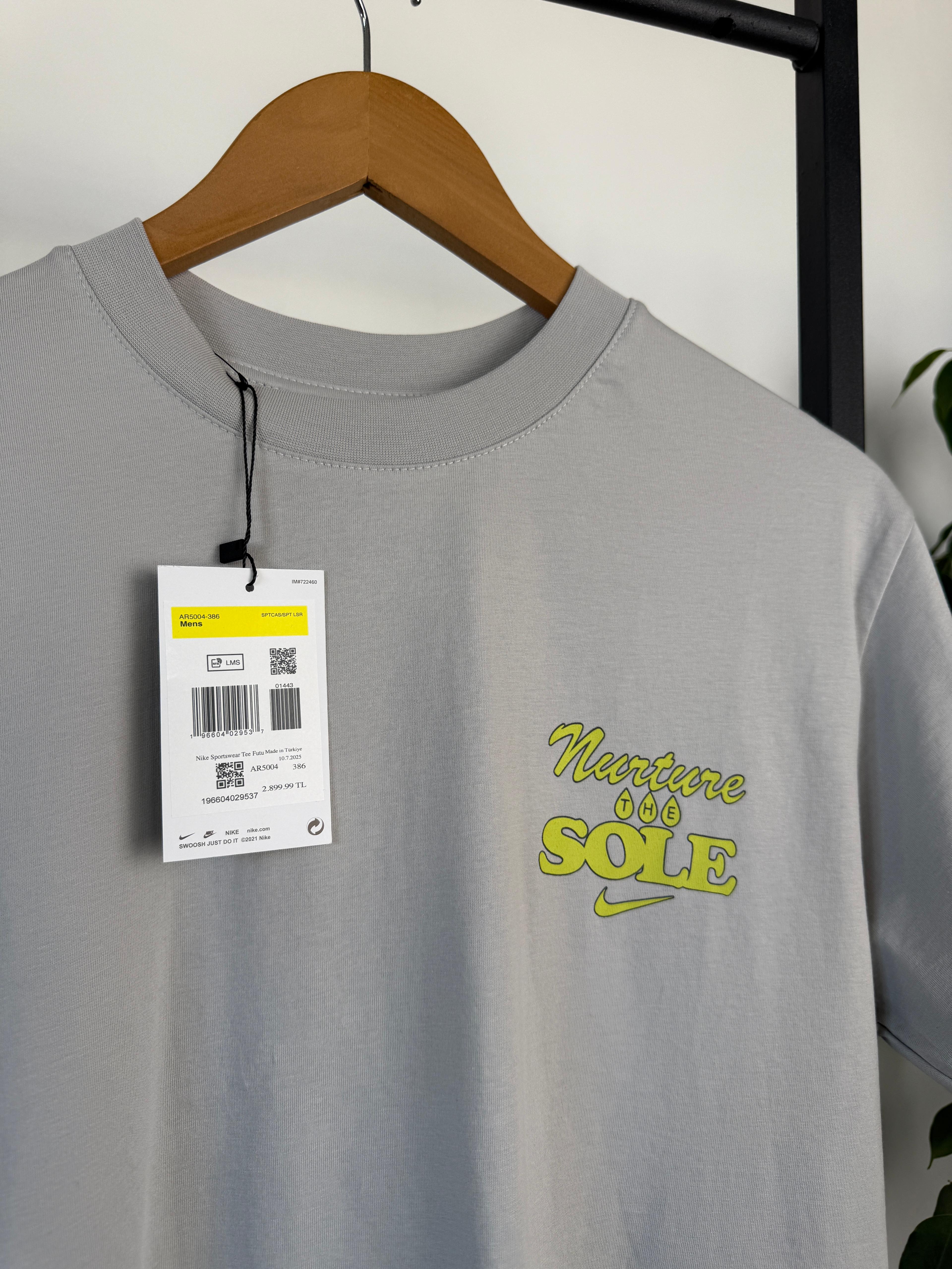Nike Sole Food Back Print  T-Shirt |  N-1071