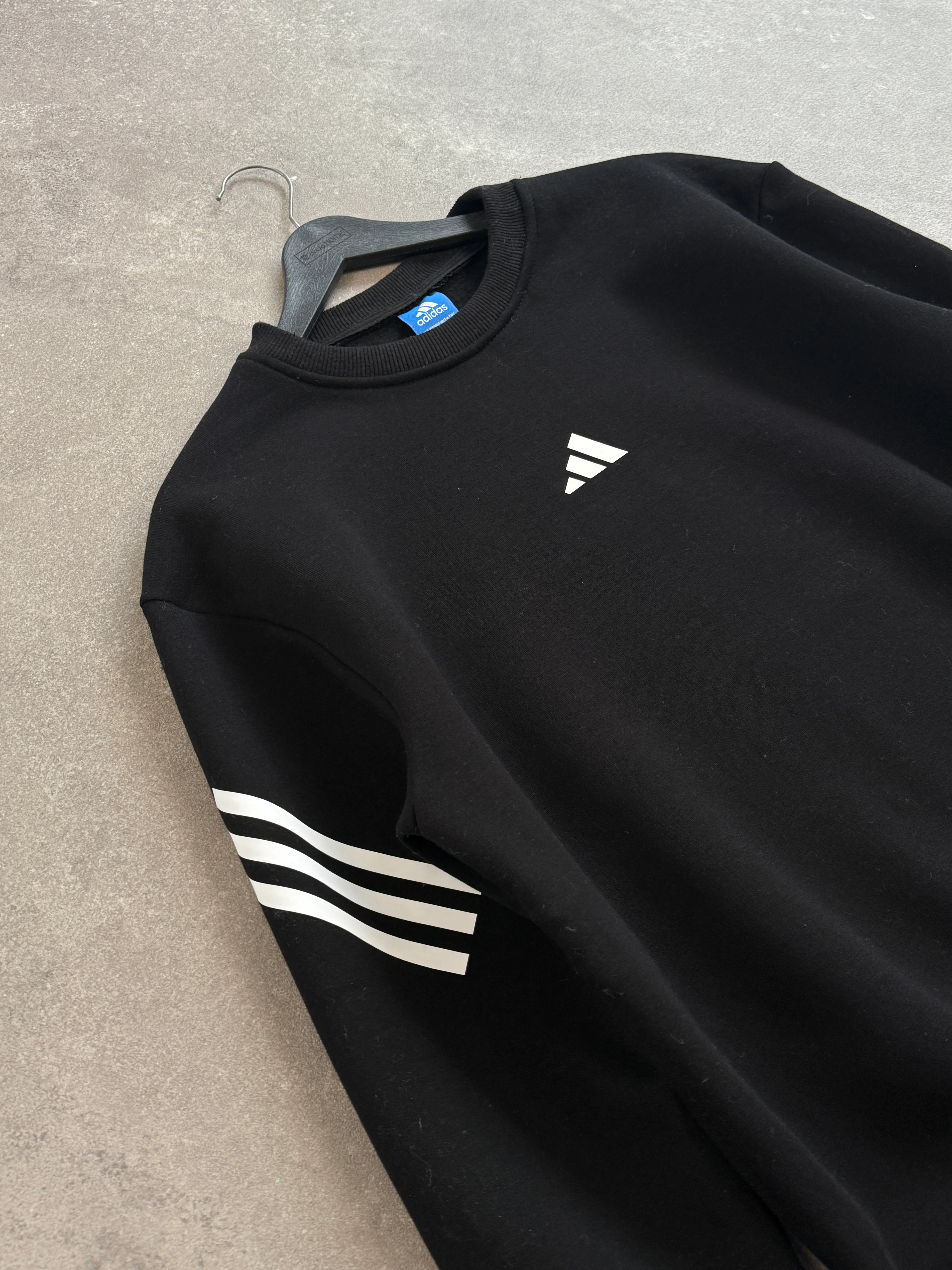 Adi*** Arm Striped Oversized Sweatshirt l AD-1102