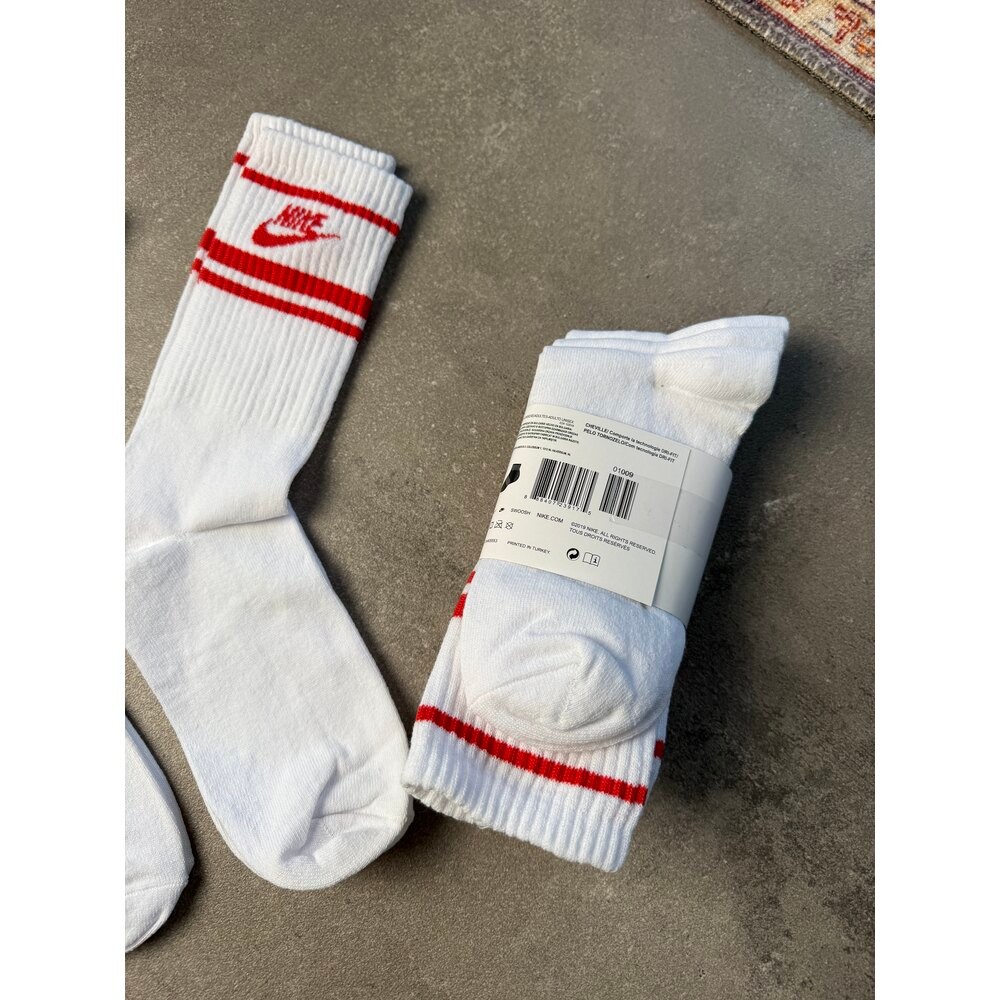 Nike  Everyday  Basic Uzun Çorap  l N-1038