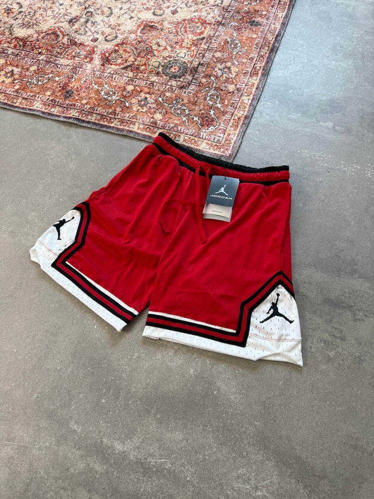 Nike Jord** Diamond  Logo  l Şort JR-1015 - Kırmızı