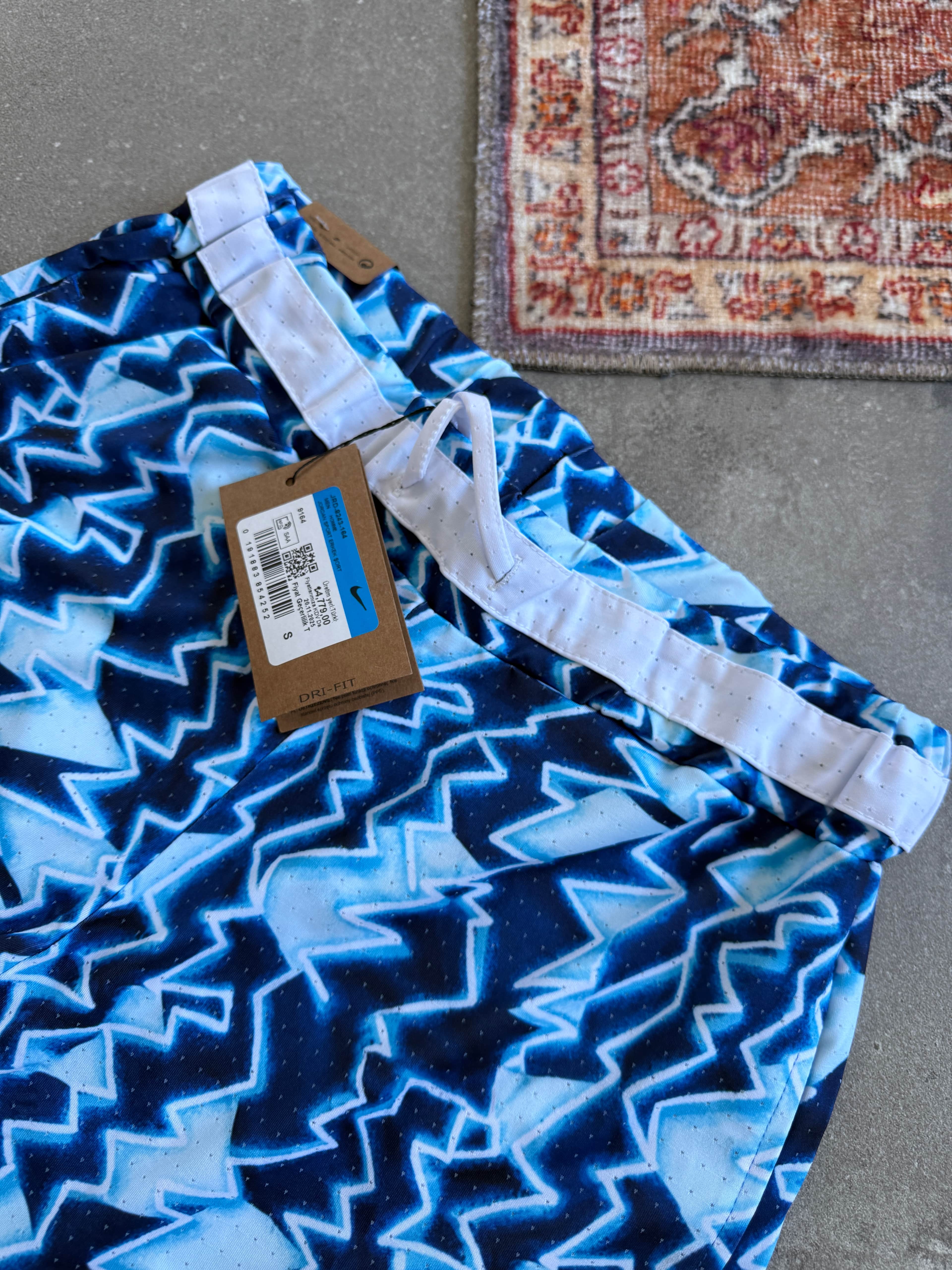 Nike Jord** Diamond Premium Logo  l Şort JR-1017
