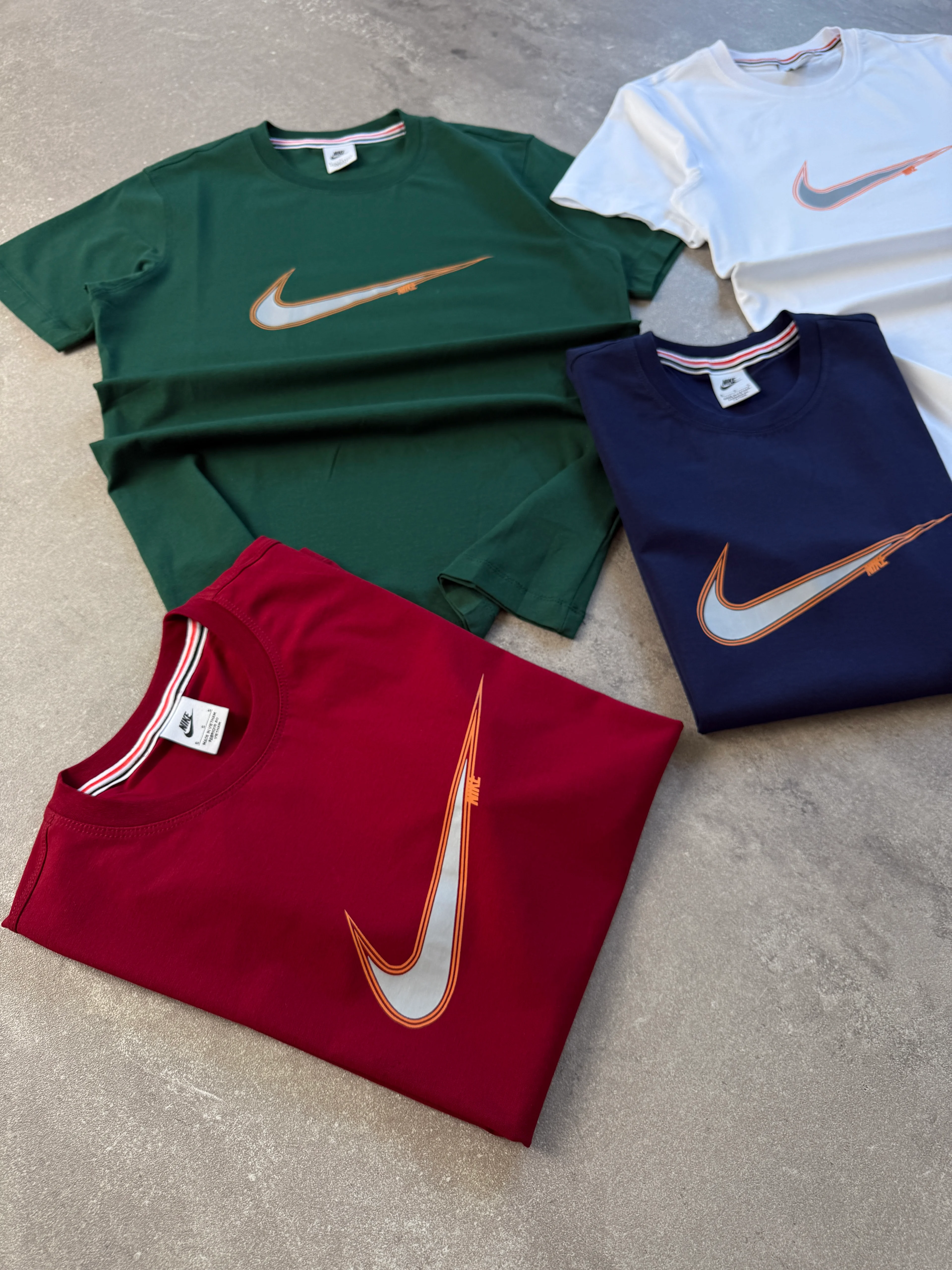 Nike Swoosh Logo  T-Shirt |  N-1077