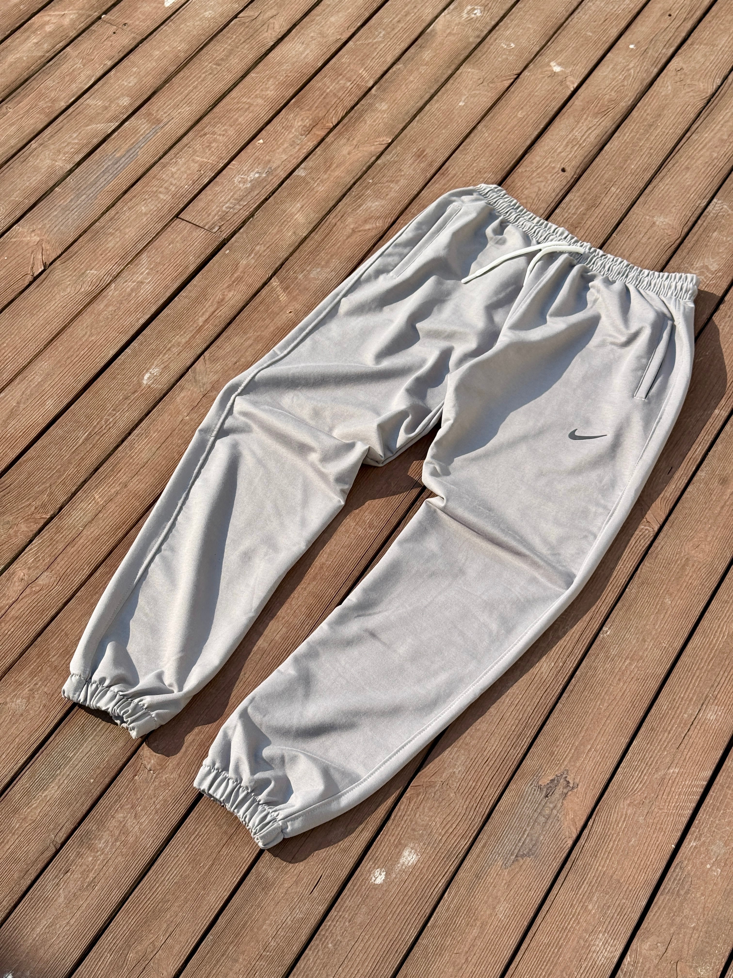 Nike Swoosh Loose  Lastik Paça Eşofman    | N-1094 - Taş Gri