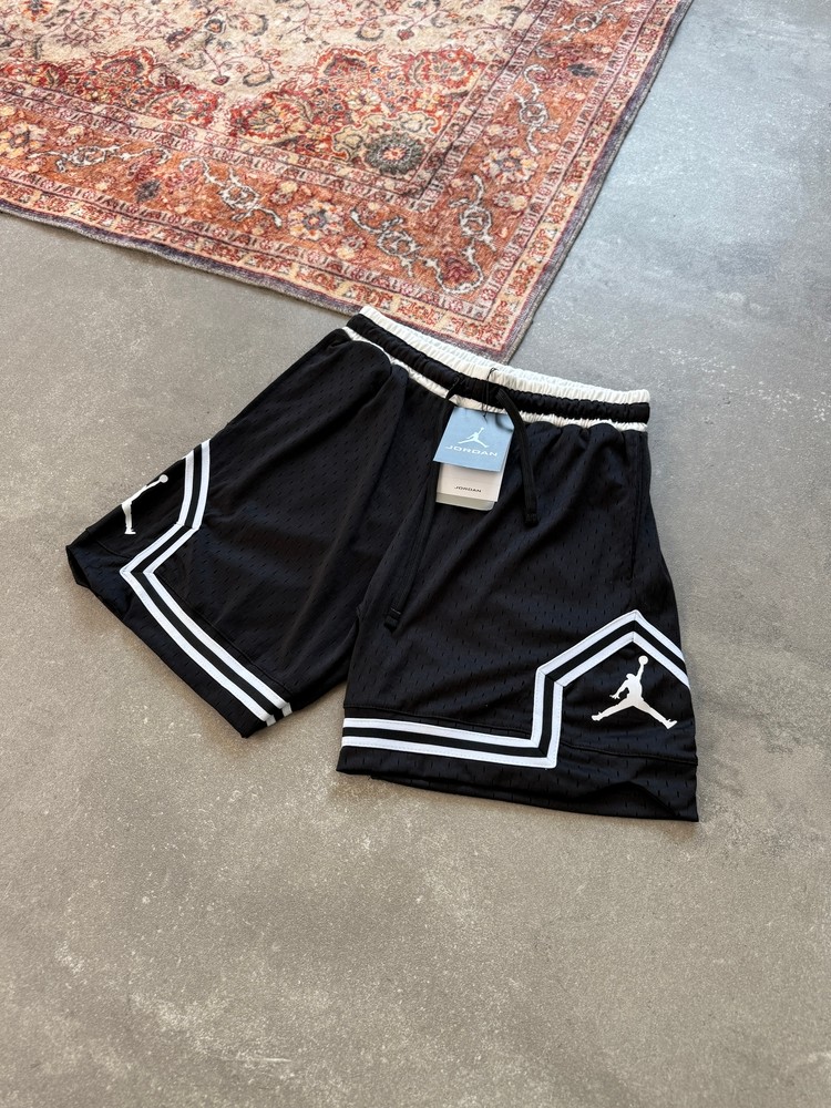 Nike Jord** Diamond  Logo  l Şort JR-1015 - SİYAH