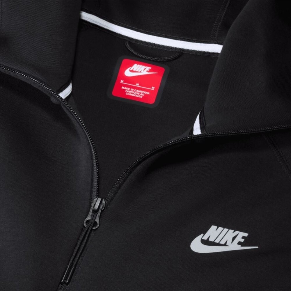 Nike Tech Fleece Reflective Essentials Full Zip Hoodie l N-1023