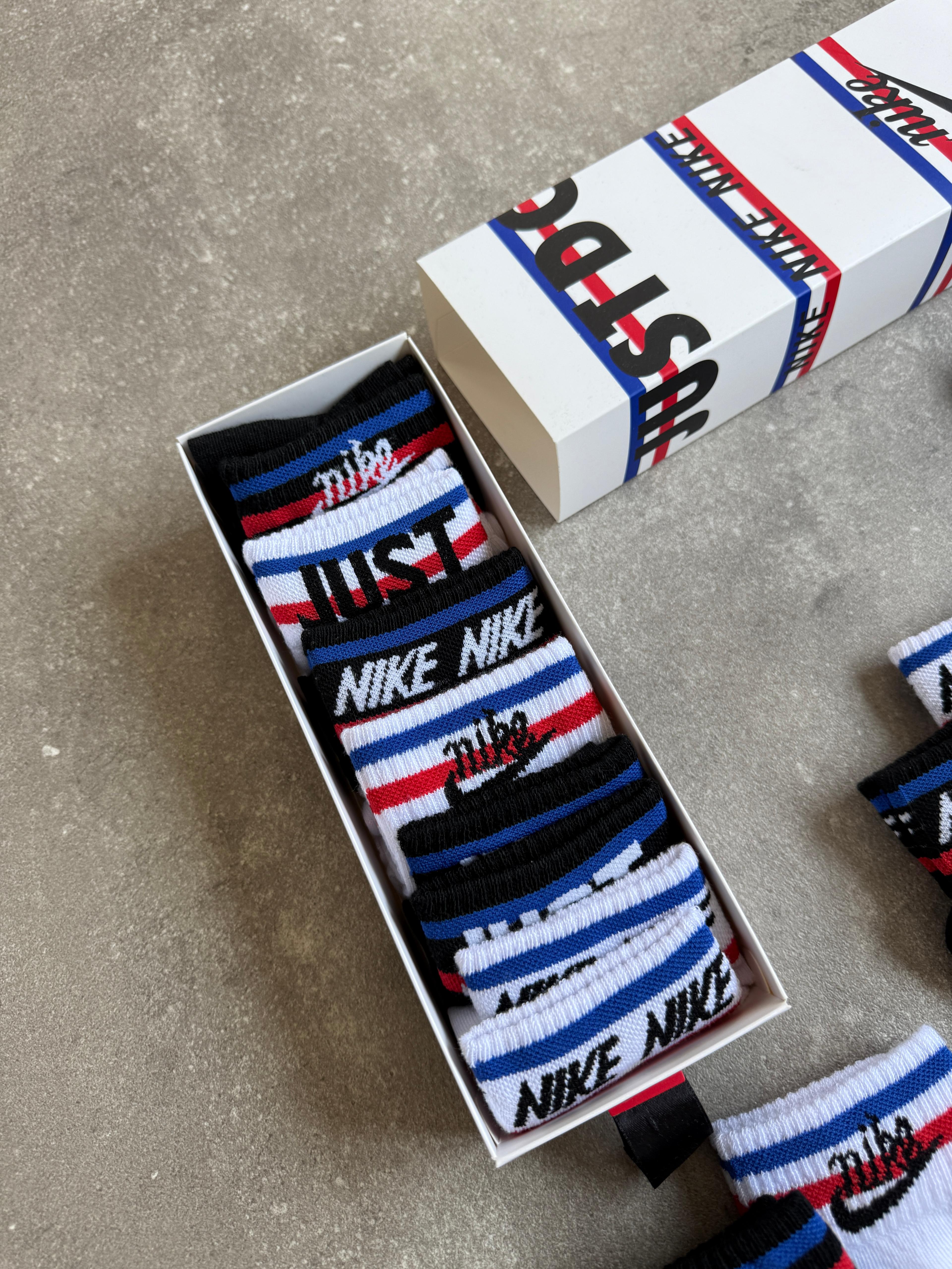 Nike Yeni Sezon Kutulu Kısa Bilek Çorap l N-1061