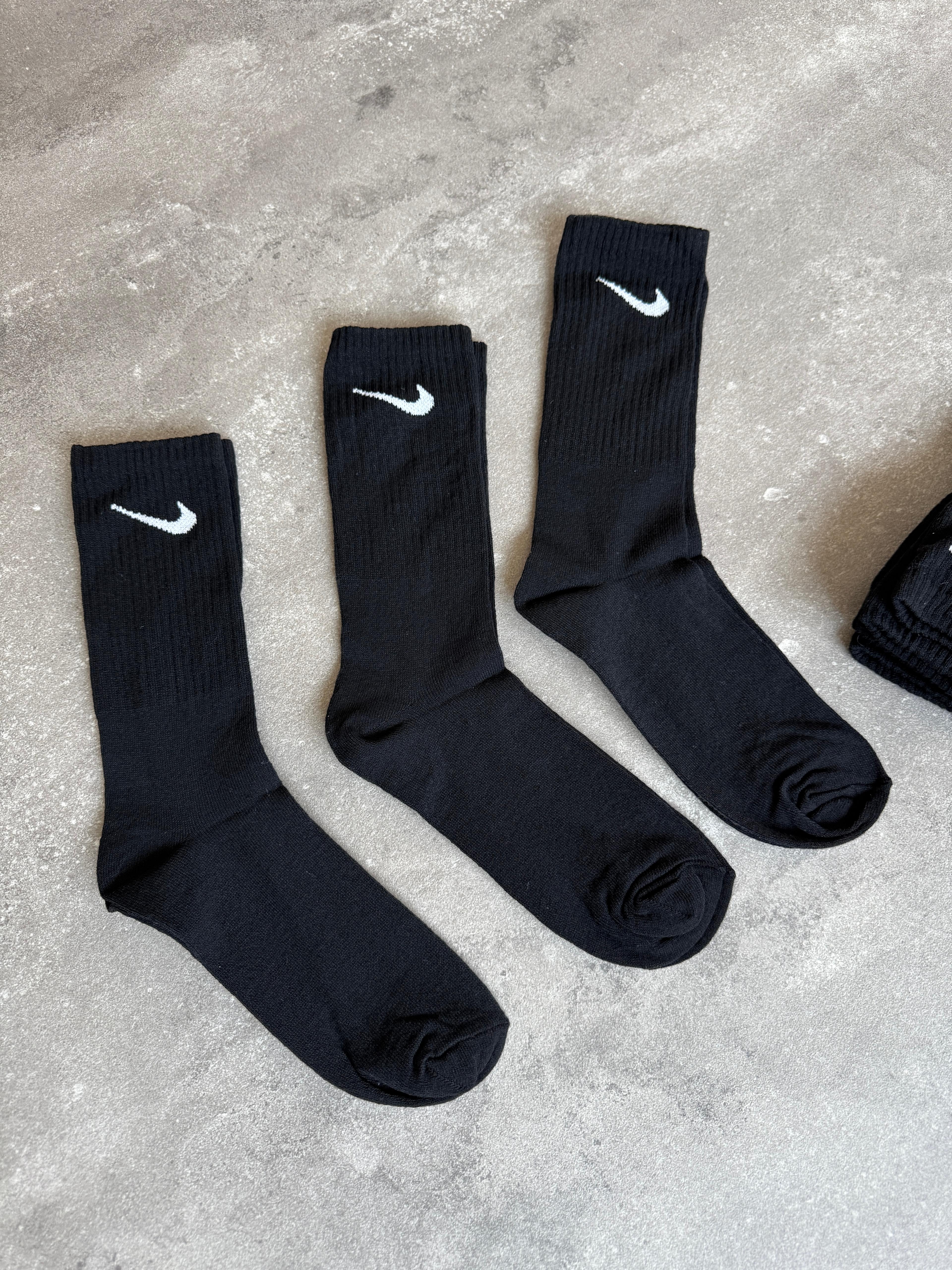 Nike  Everyday  Basic Uzun Çorap  l N-1041