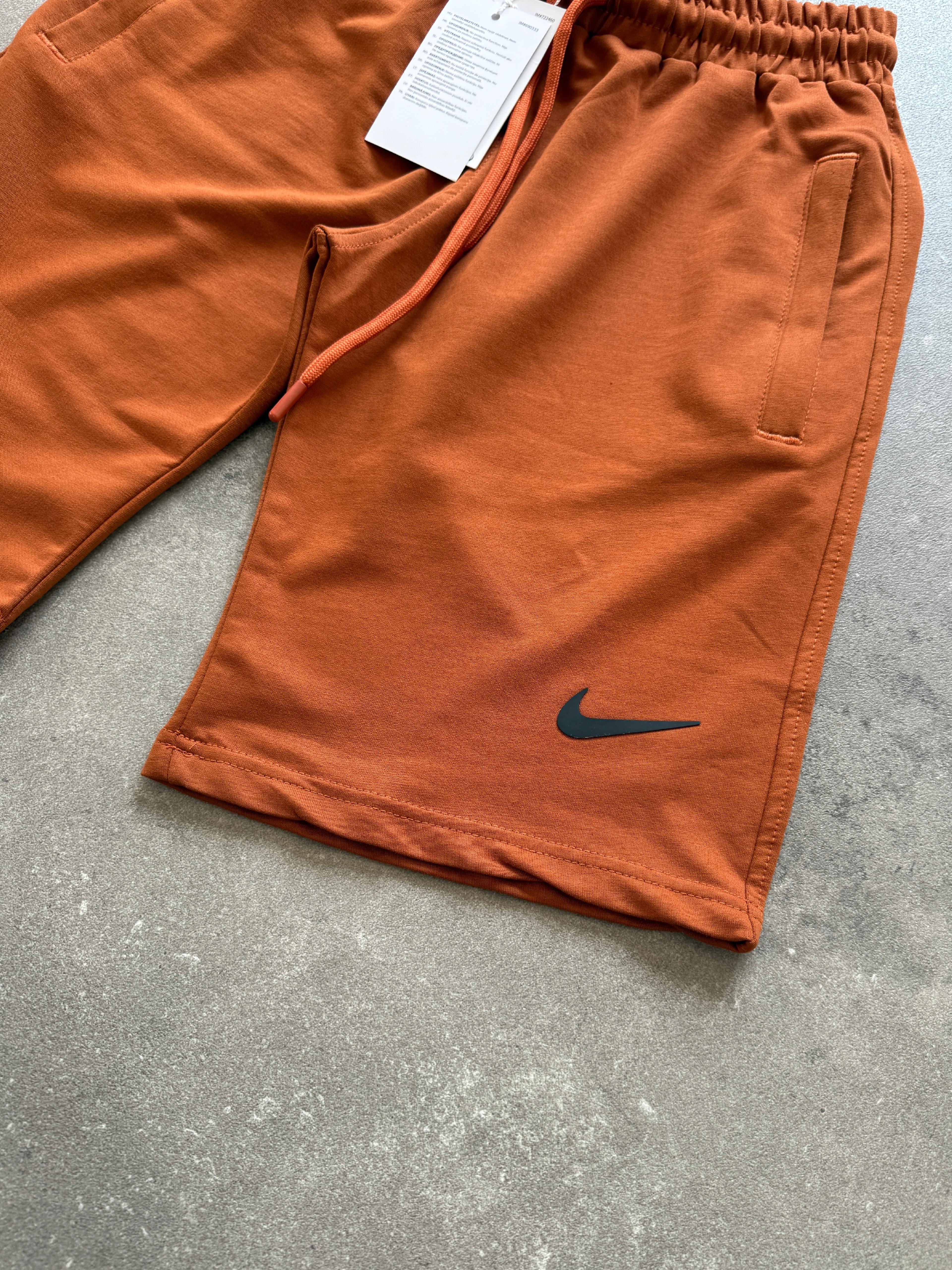 Nike Swoosh Logo  l Şort  N-1063