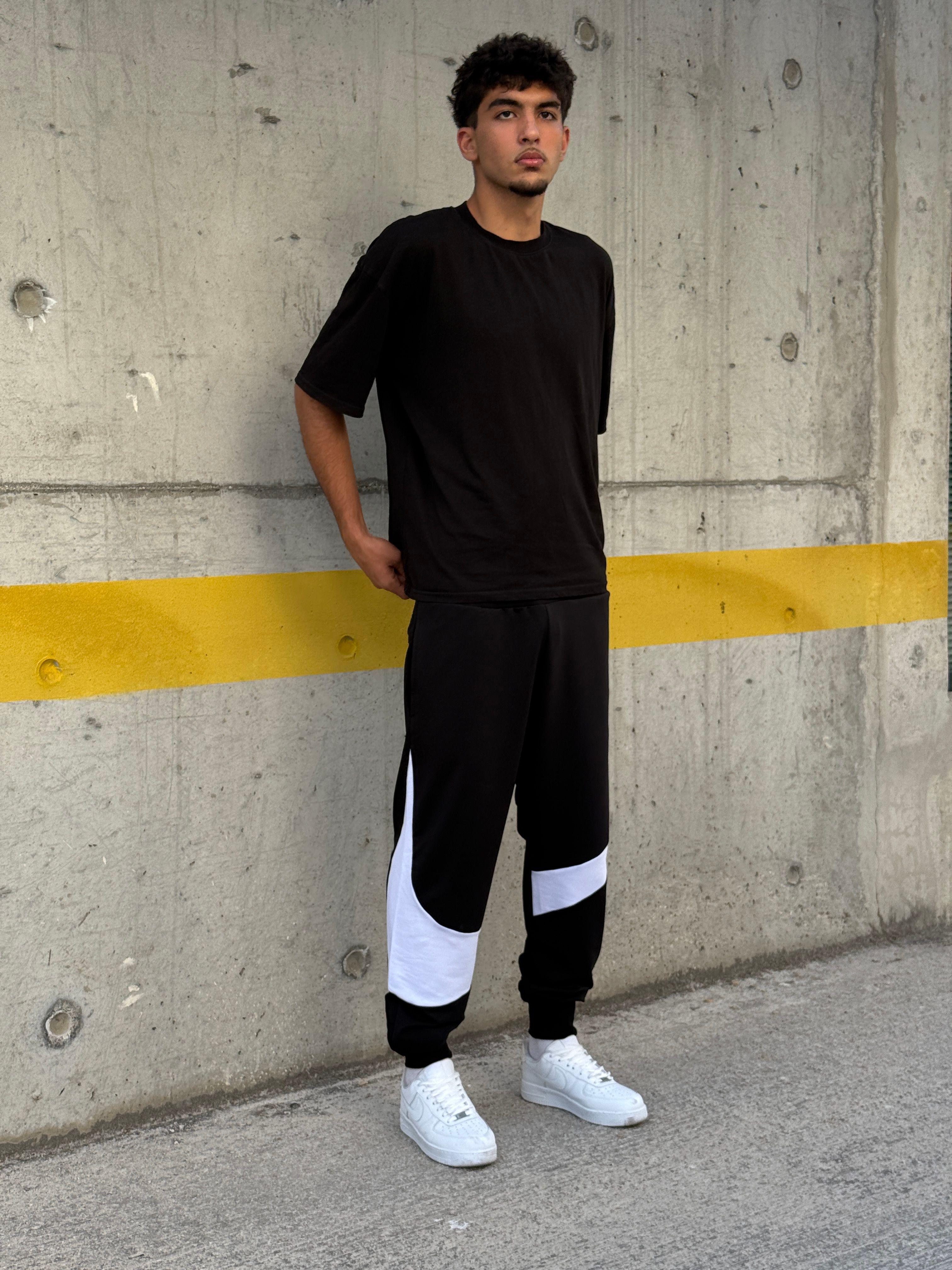 Nike 2025 Swoosh Logo Jogger  l  N-1091