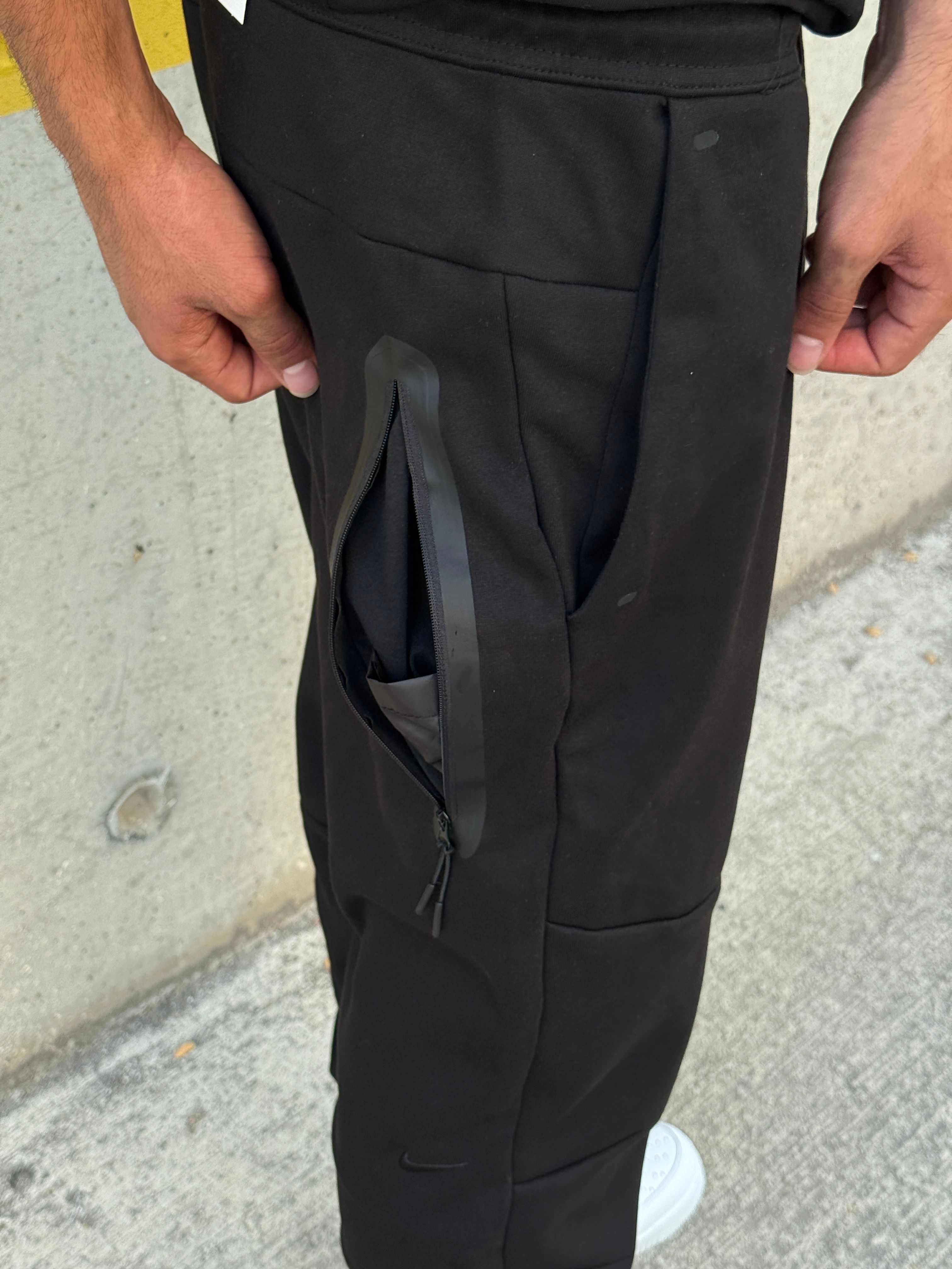 Nike 2025 Tech Fleece Jogger  l  N-1088