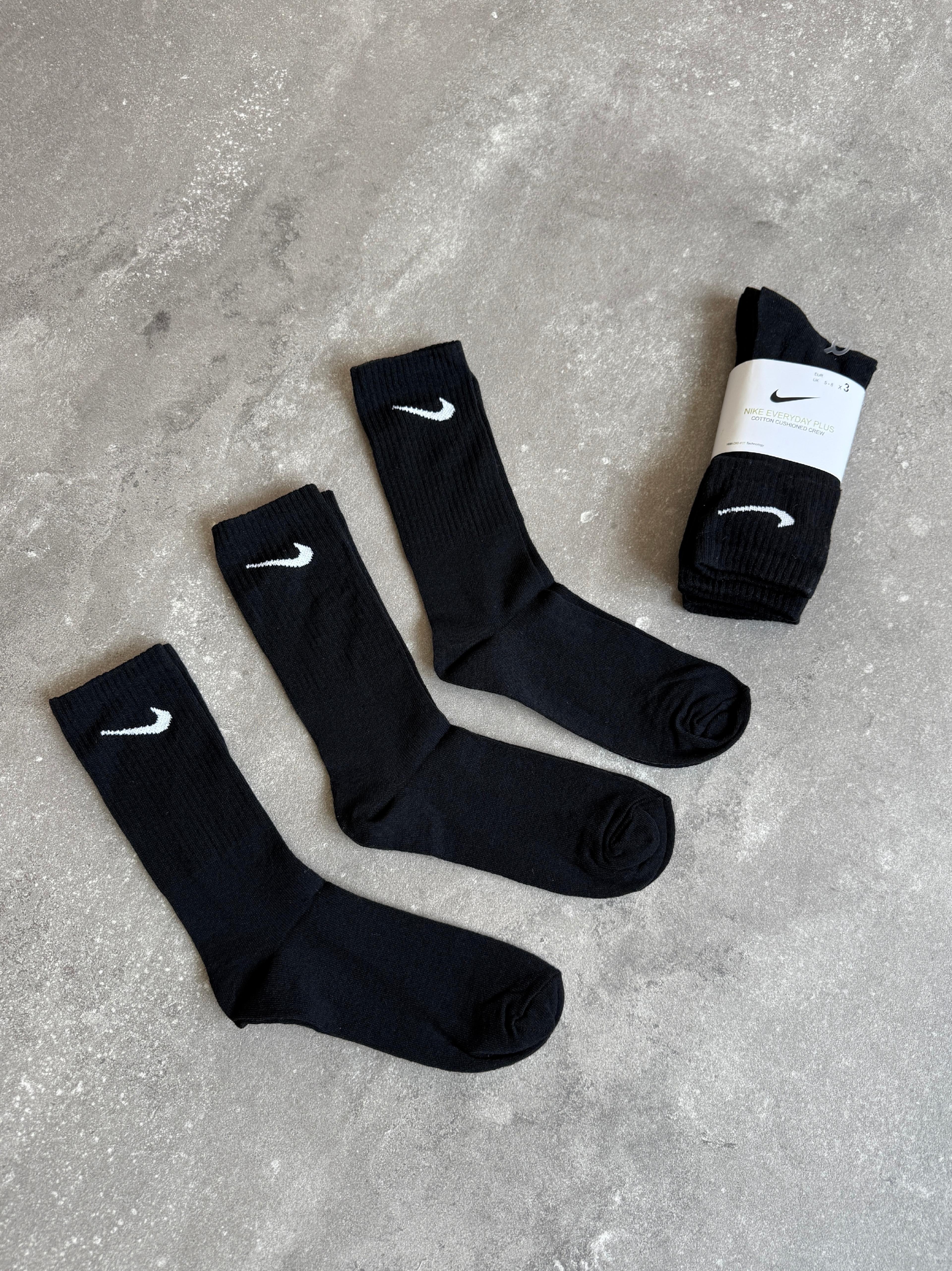 Nike  Everyday  Basic Uzun Çorap  l N-1041 - SİYAH