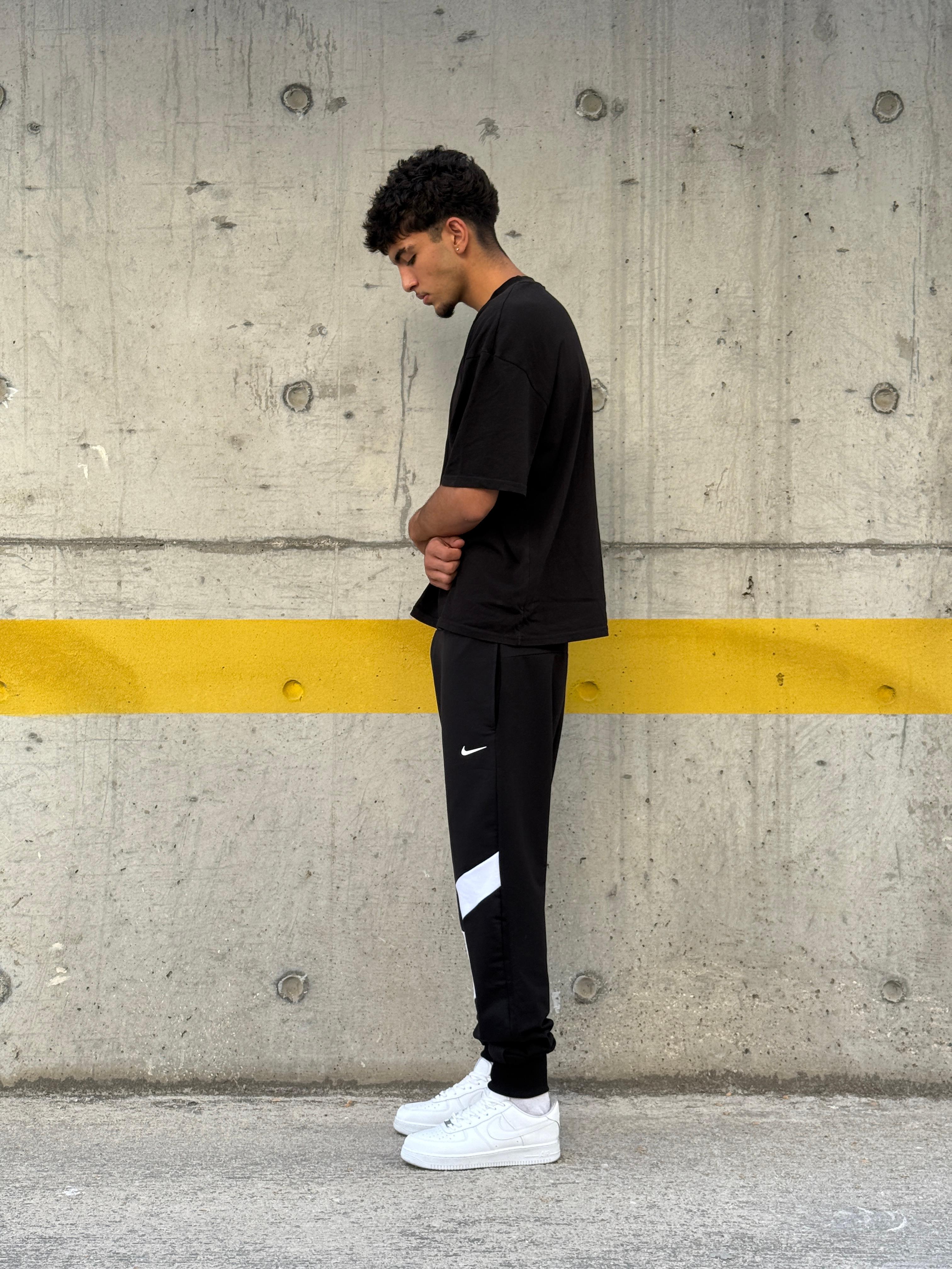 Nike 2025 Swoosh Logo Jogger  l  N-1091