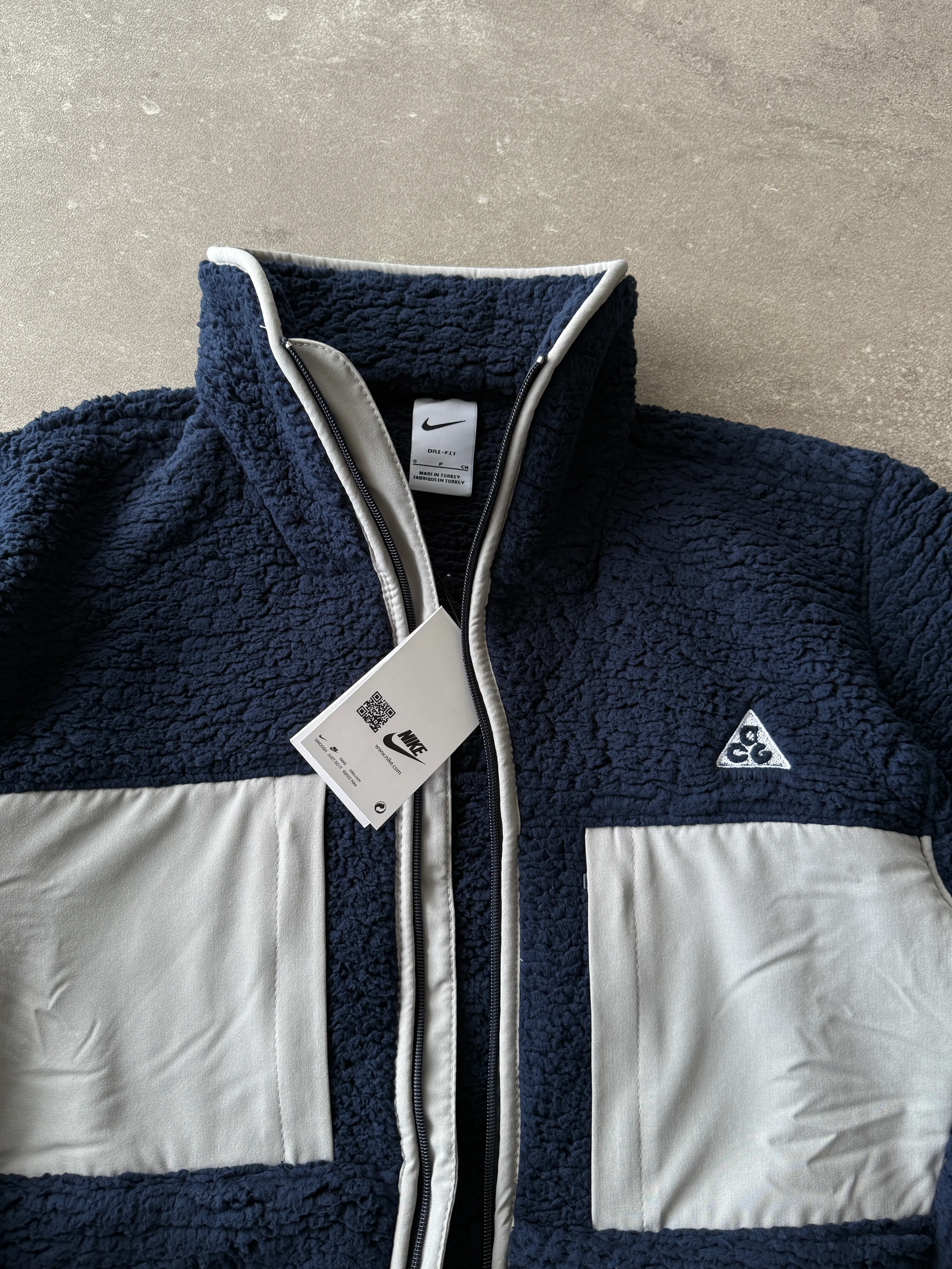 Nike ACG Full Zip Sherpa Polar Premium l N-1112