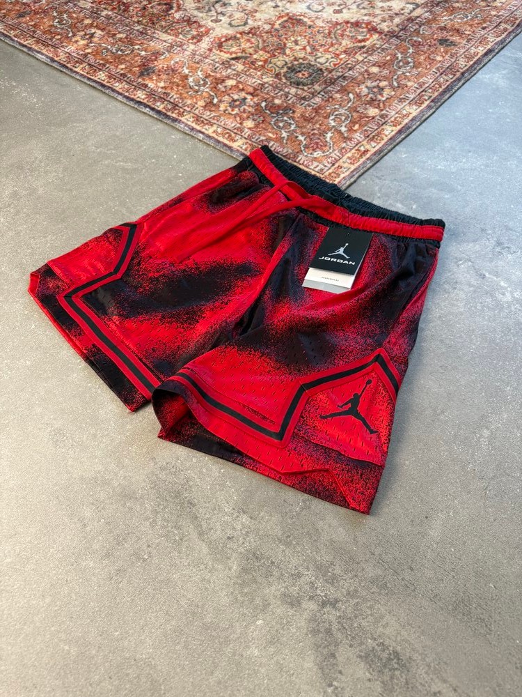 Nike Jord** Diamond  Logo  l Şort JR-1011 - Kırmızı
