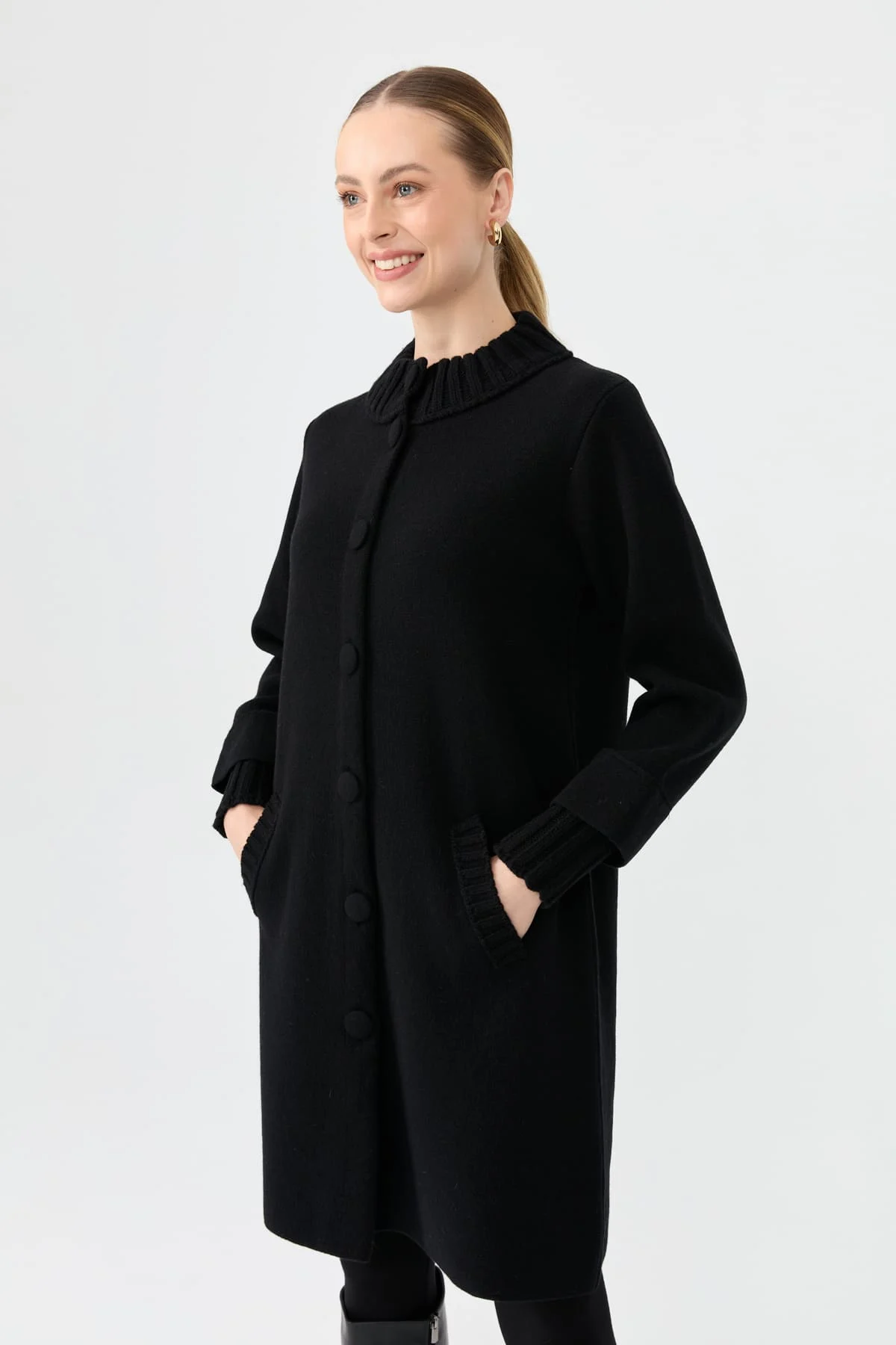 Kadın Dik Yaka Basic Uzun Yün Kaban 24045