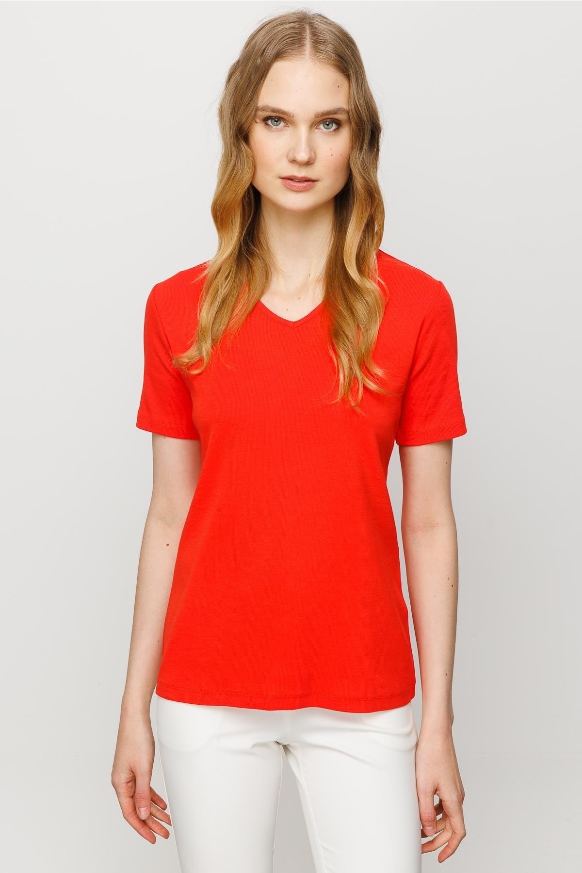 Kadın V Yaka Kaşkorse Pamuk T-shirt 23753