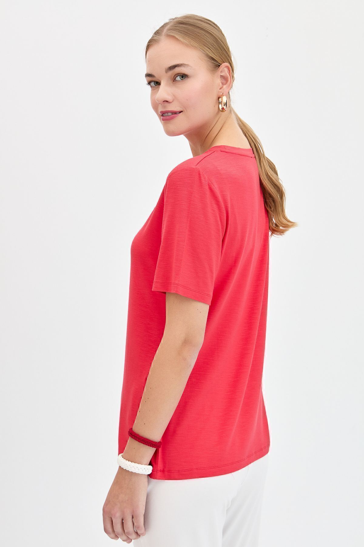 Kadın Sıfır Yaka Flamlı Kumaş Penye Tshirt 24084