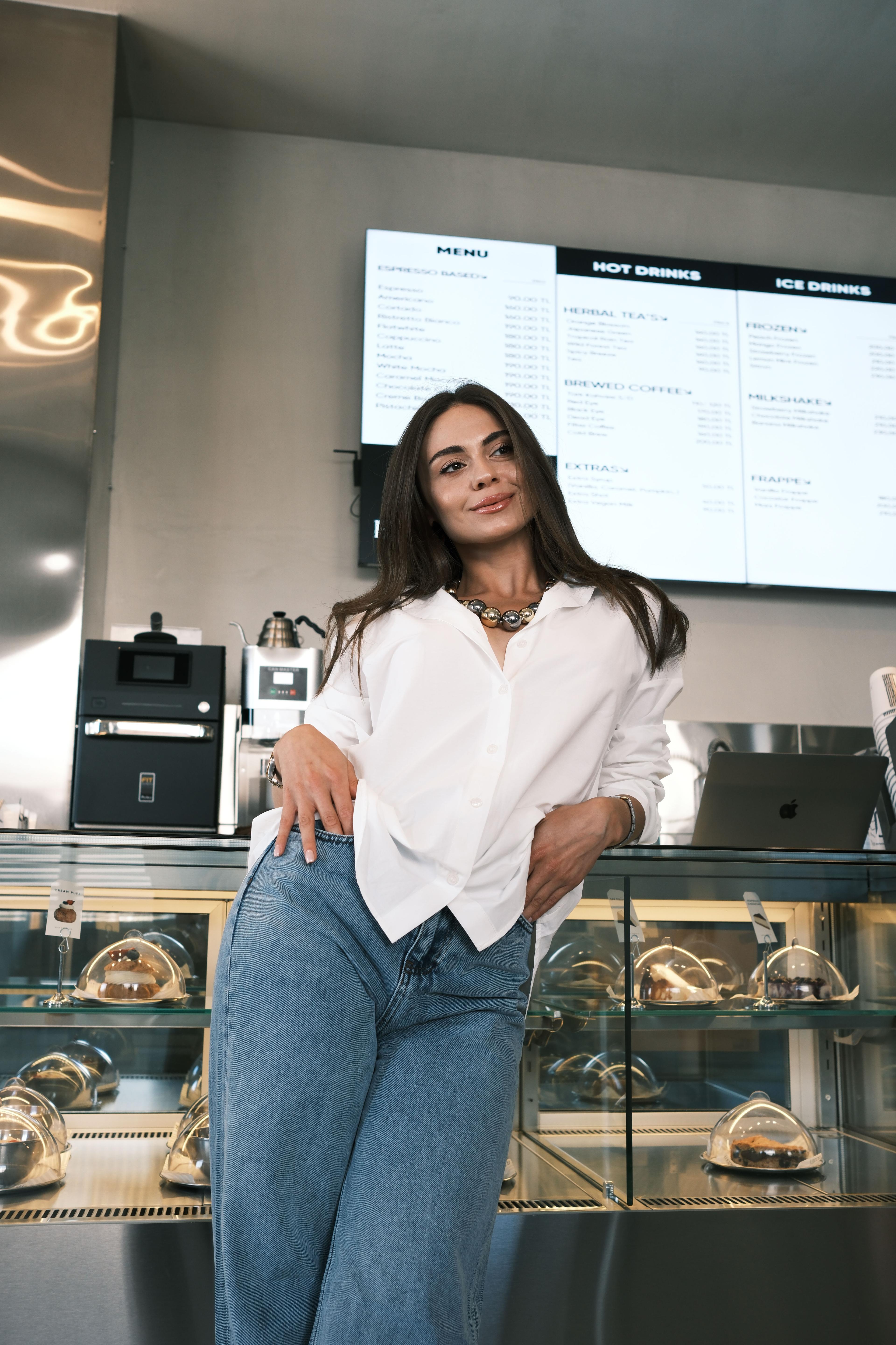 Açık Renk Düz Kesim Kot Pantolon