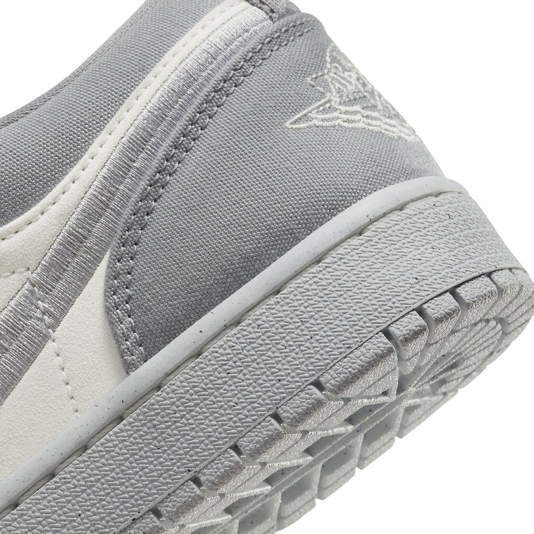 Air Jordan 1 Low SE Light Steel Grey (W)