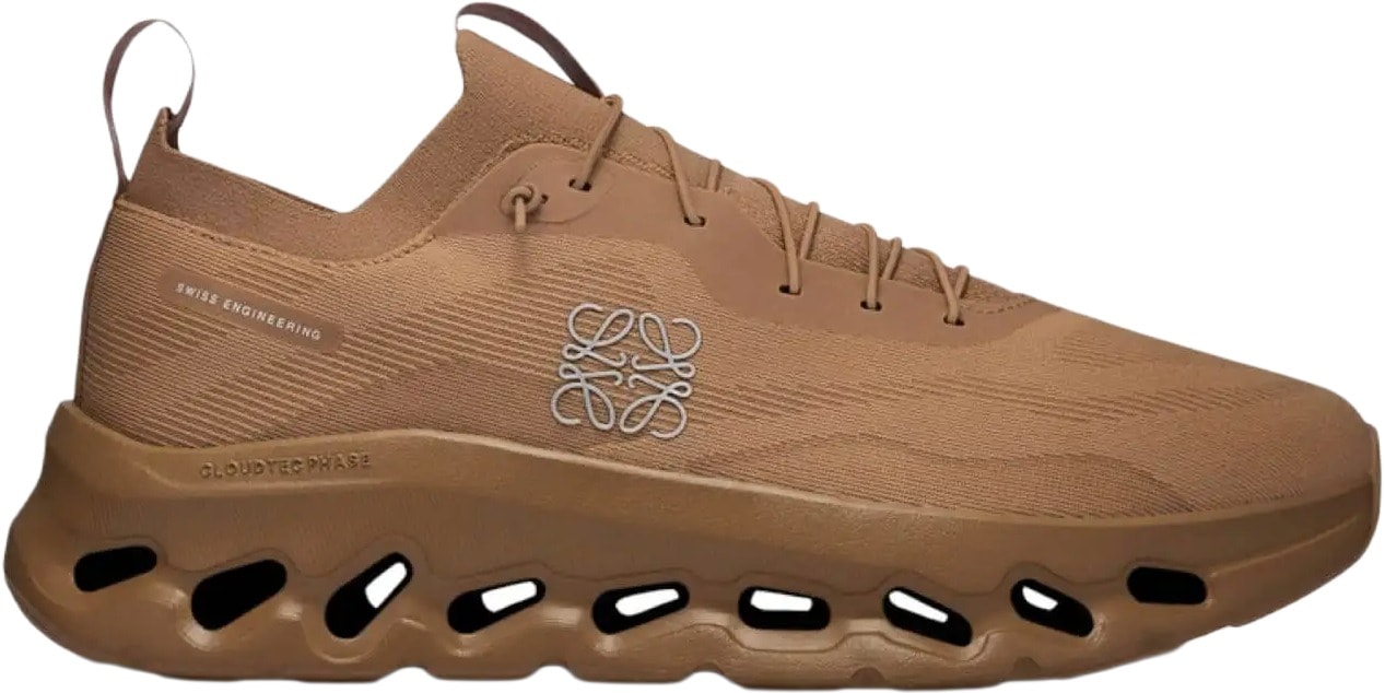 On Running Cloudtilt LOEWE Dark Sand (Women's)