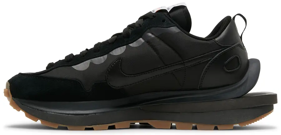 Nike Vaporwaffle sacai Black Gum