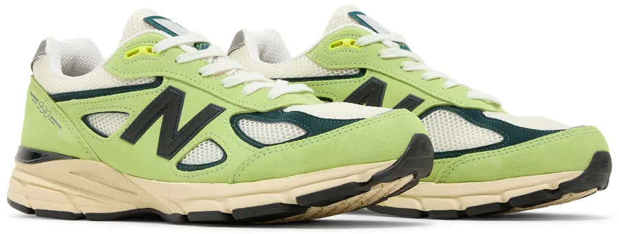 New Balance 990v4 MiUSA Teddy Hi-Lite