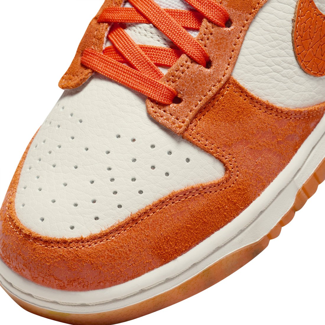 Nike Dunk Low Cracked Orange (W)