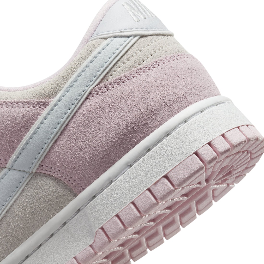 Nike Dunk Low LX Pink Foam (W)