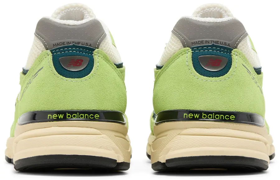 New Balance 990v4 MiUSA Teddy Hi-Lite
