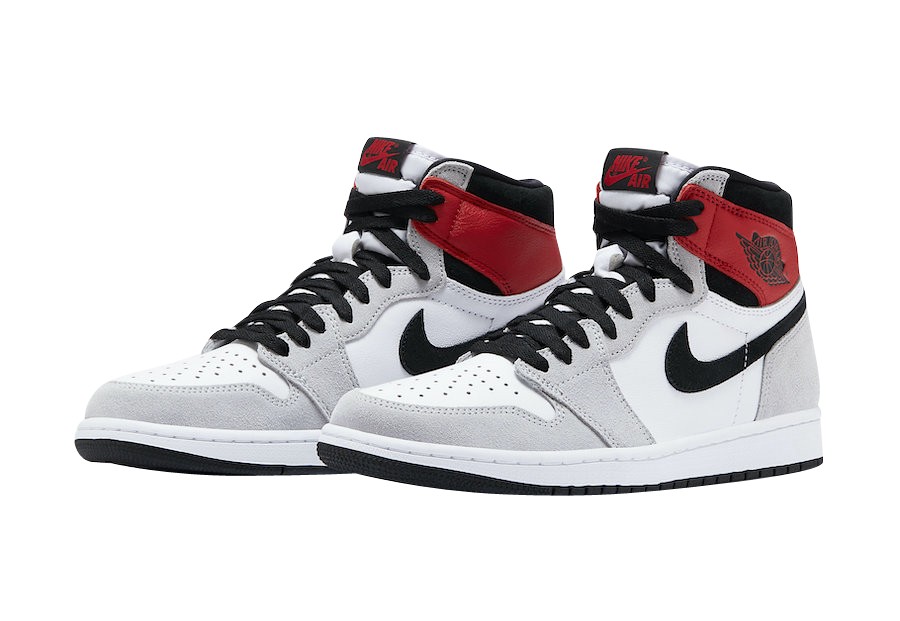 Air Jordan 1 High OG Light Smoke Grey
