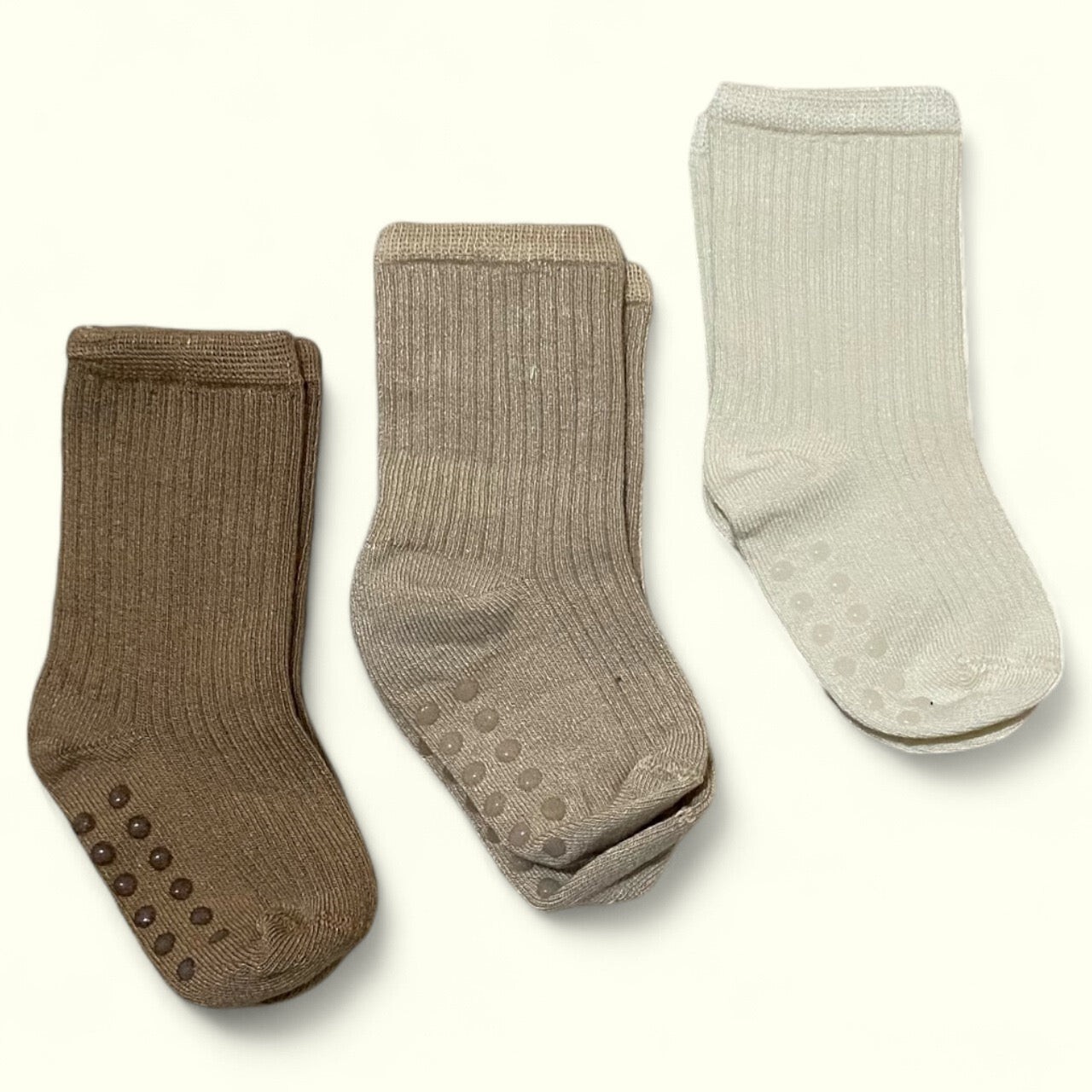 3’lü Bambu Çorap Kaydırmaz Taban Set (Bej-Açık Bej-Ekru)