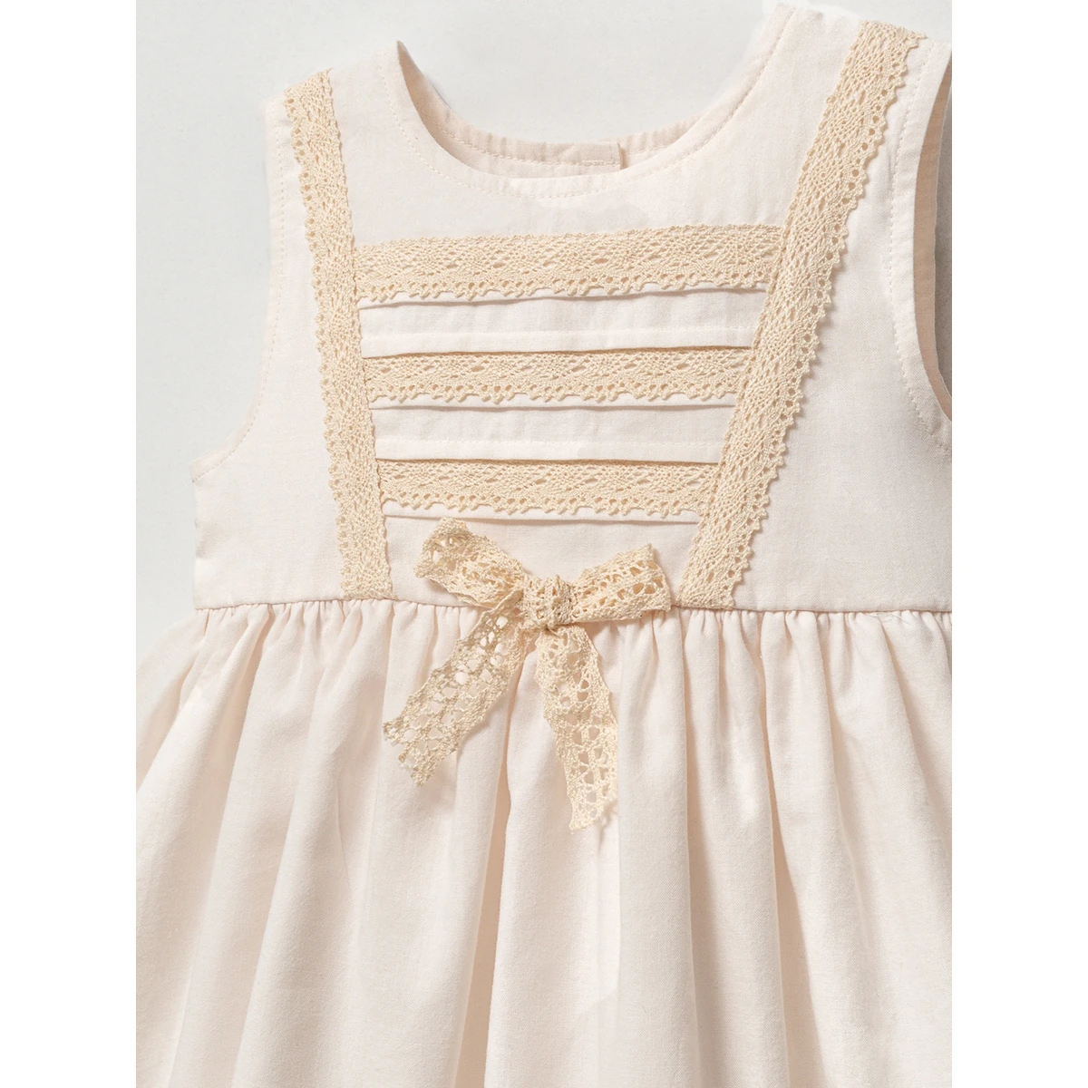 4'lü Kız Bebek Kopanaki Detaylı 3-6 Ay Triko Ceketli Set