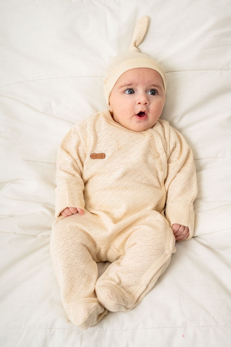 2'li Kız Bebek Dantel Detaylı Tulum Şapka Set
