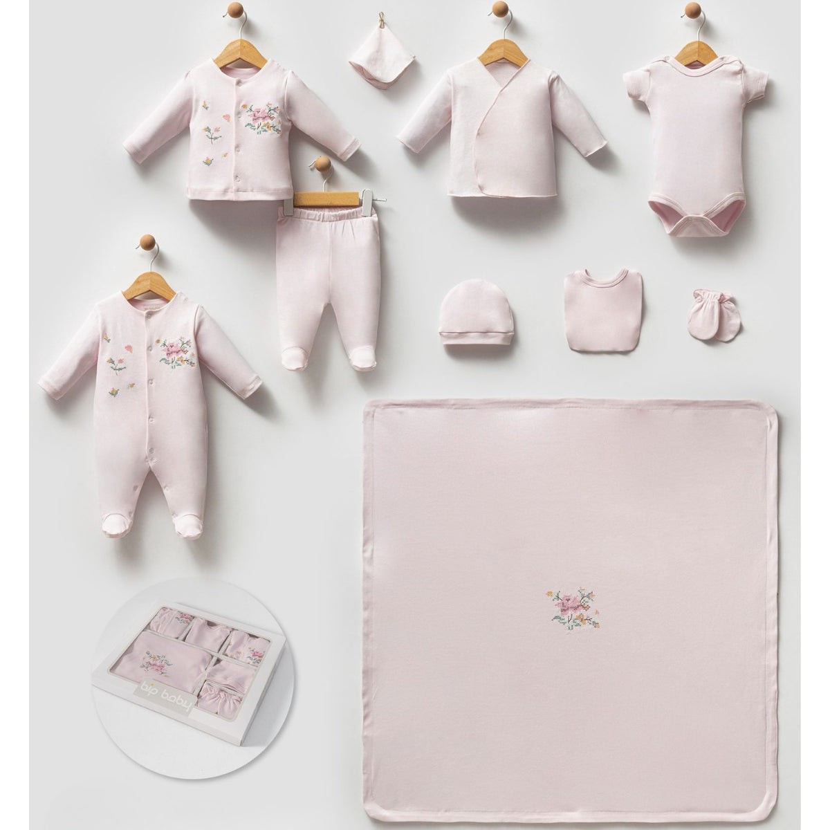 10'lu Kız Bebek Gül Kanaviçeli Hastane Çıkışı Set (Pembe-Ekru) 