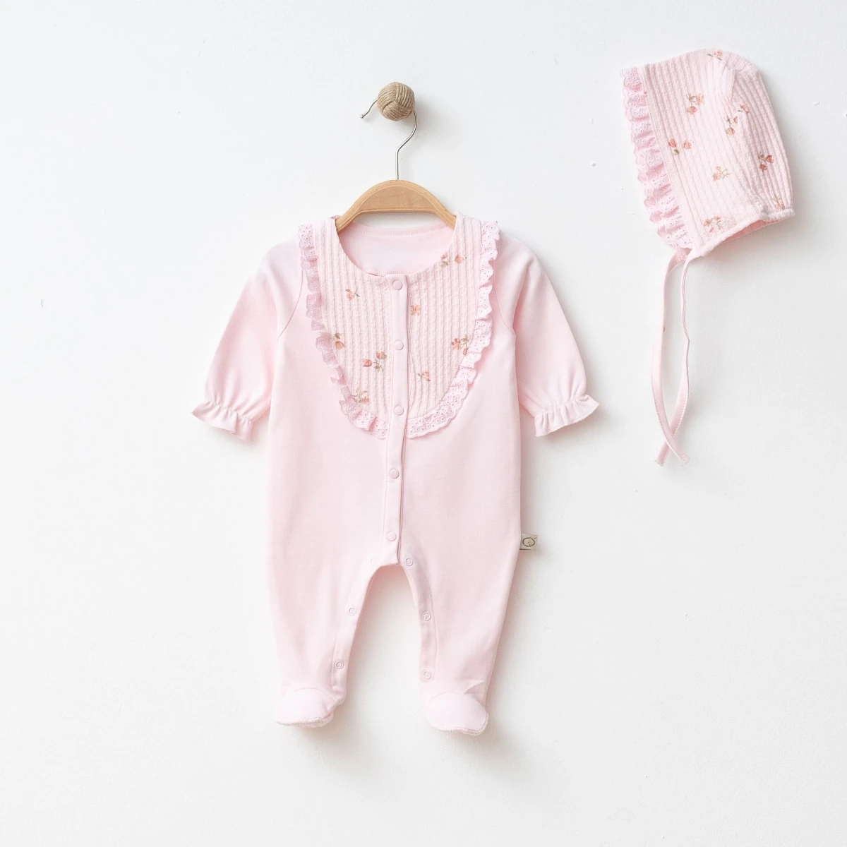 2'li Kız Bebek Çiçekli Jakarlı Tulum Şapka Set (Krem-Pembe-Ekru)