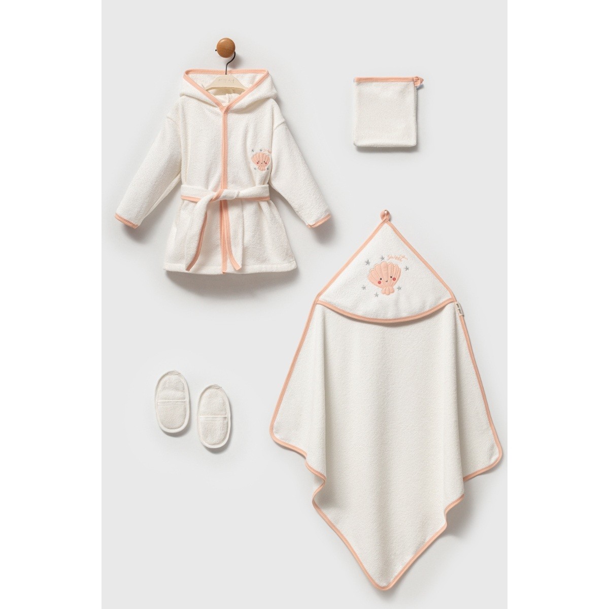 Kız Bebek İnci Desen Bornoz Set